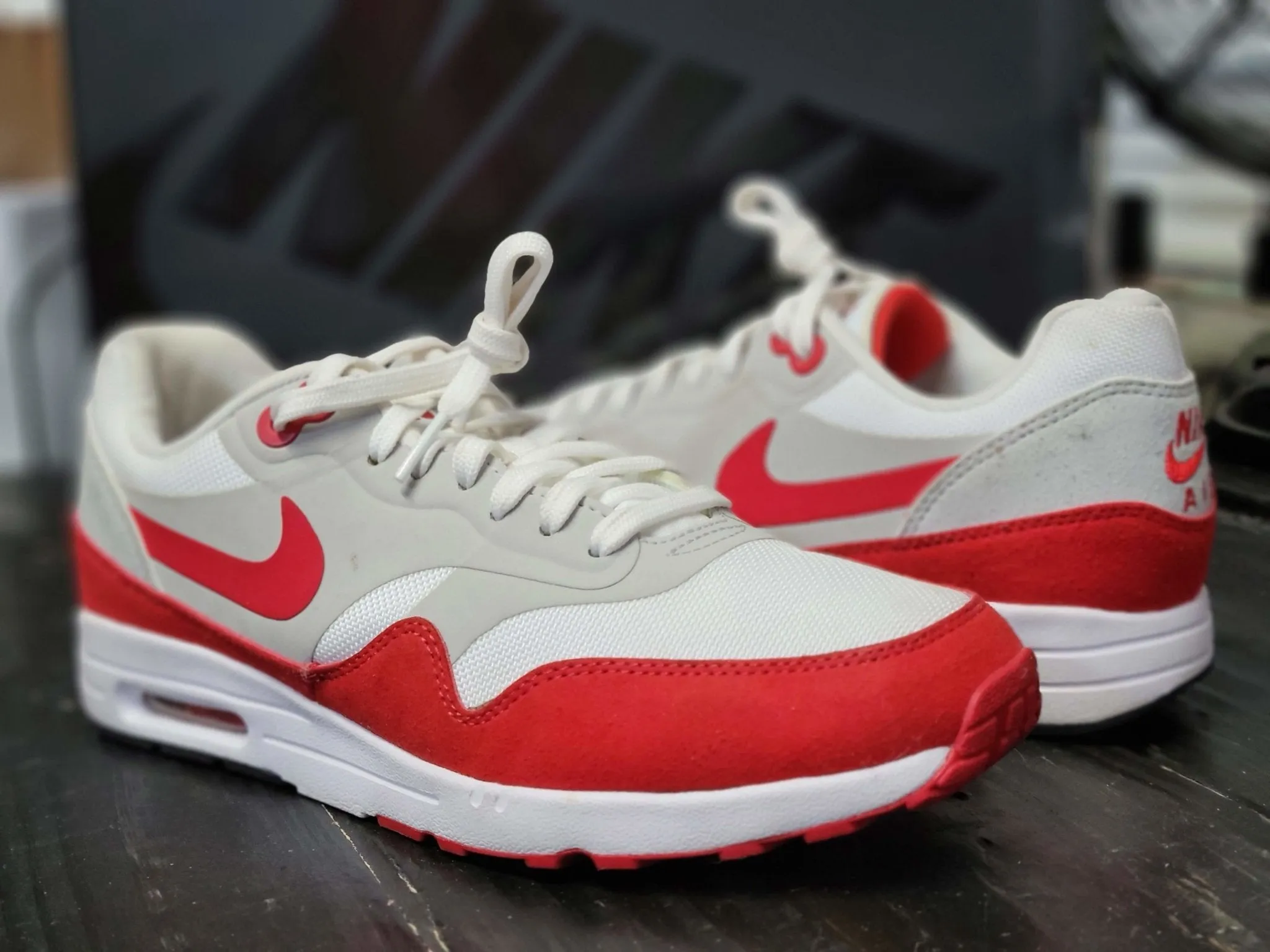 2017 Nike Air Max Day 1 Ultra White/Gray/Red Running Shoes 908489 101 Women 8.5 Cardio forefoot - support - feature - responsiveness shoes