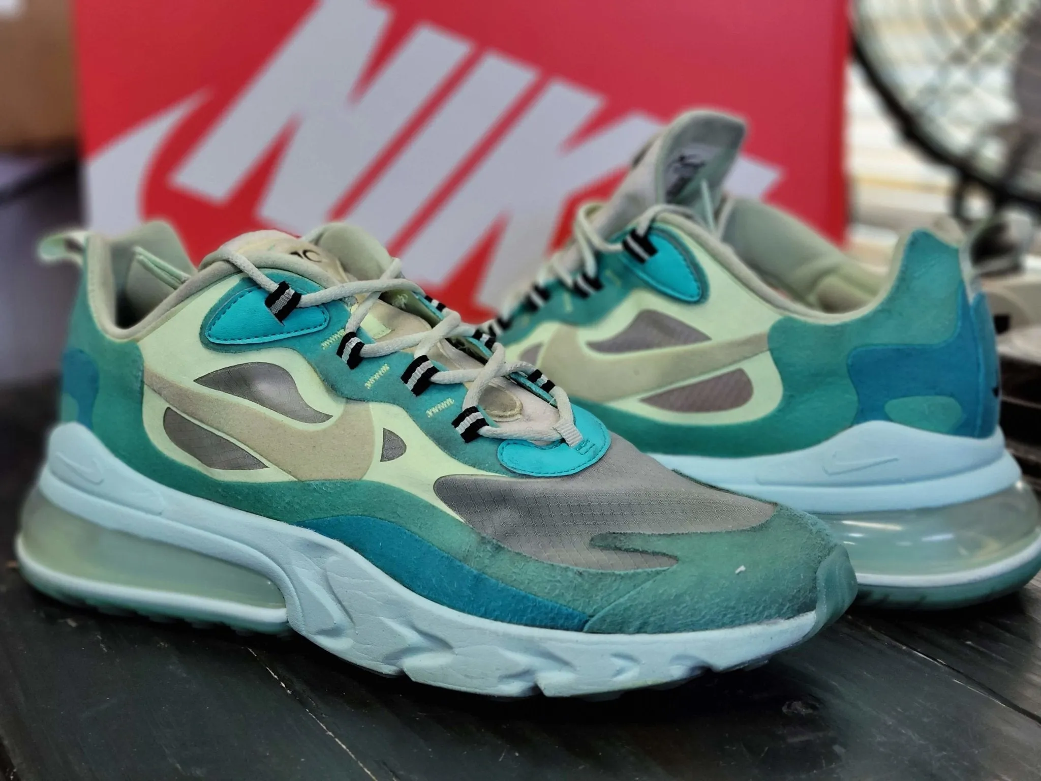 Rainy day run foot - contour running shoes 2019 Nike Air Max 270 React Mint Green Running Shoes AO4971 301 Men 9.5