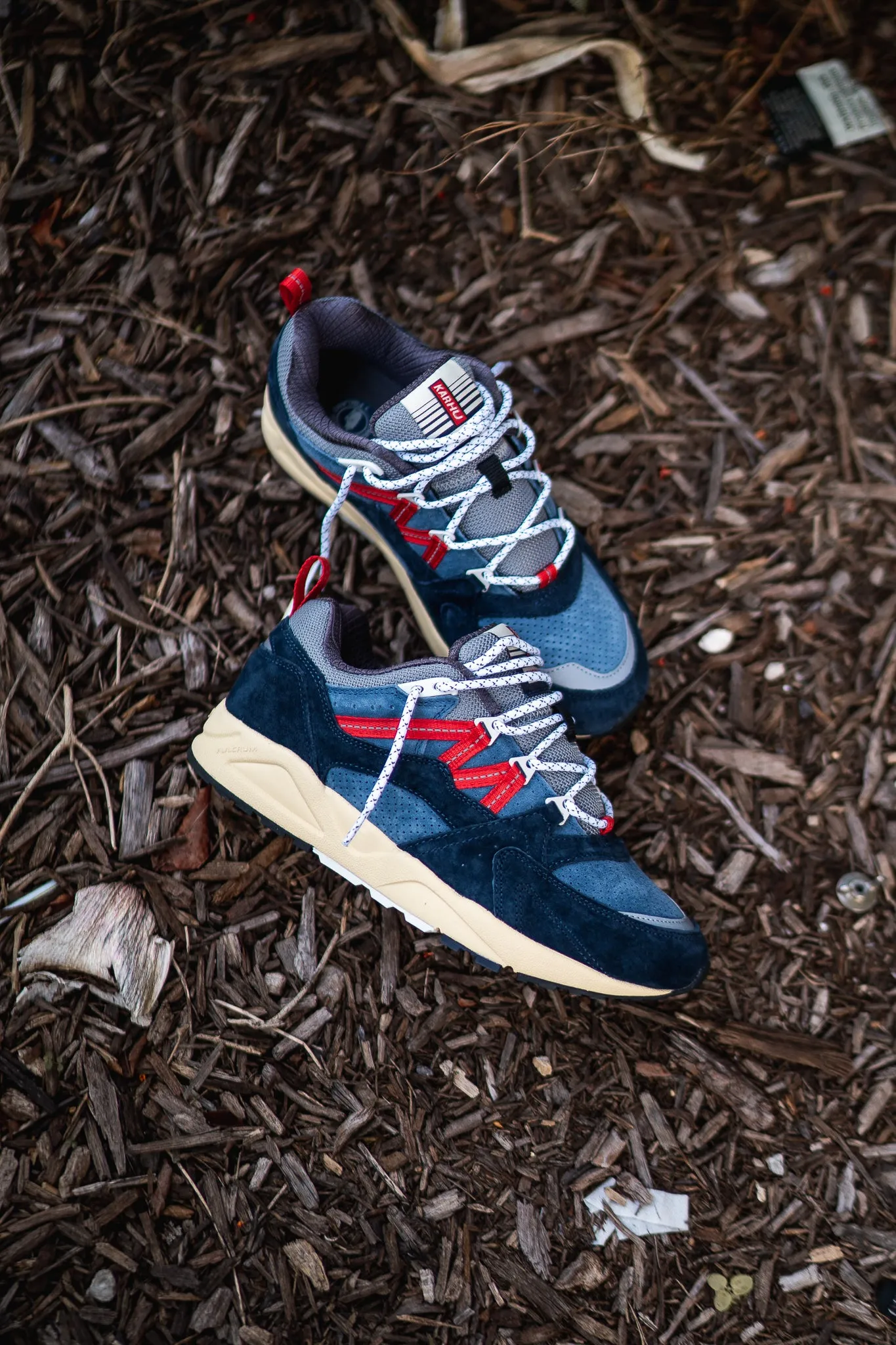 Dynamic lining Rubber Sole Karhu Fusion 2.0 (India Ink/Fiery Red)