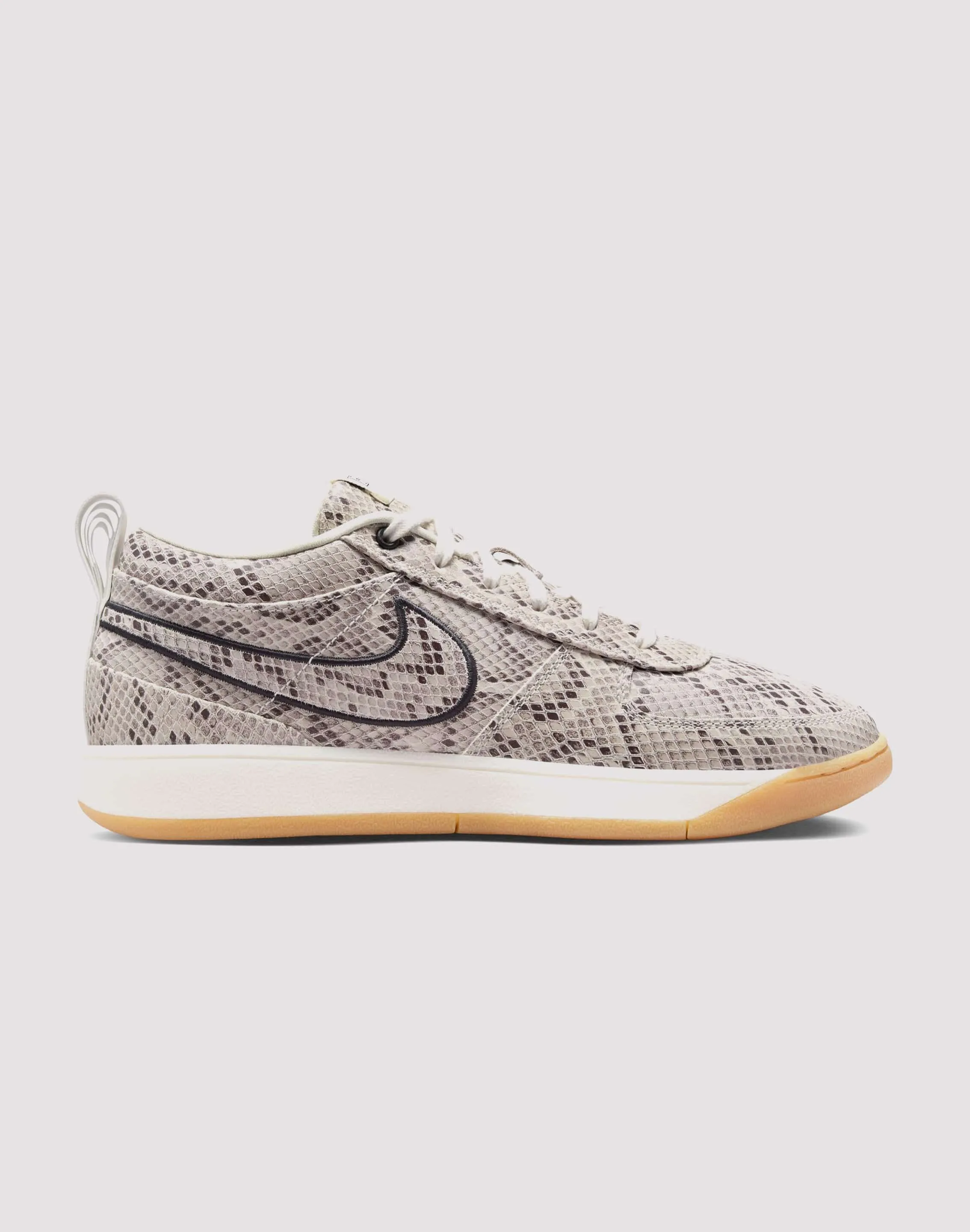 Comfort sole Soft Layers Nike Book 1