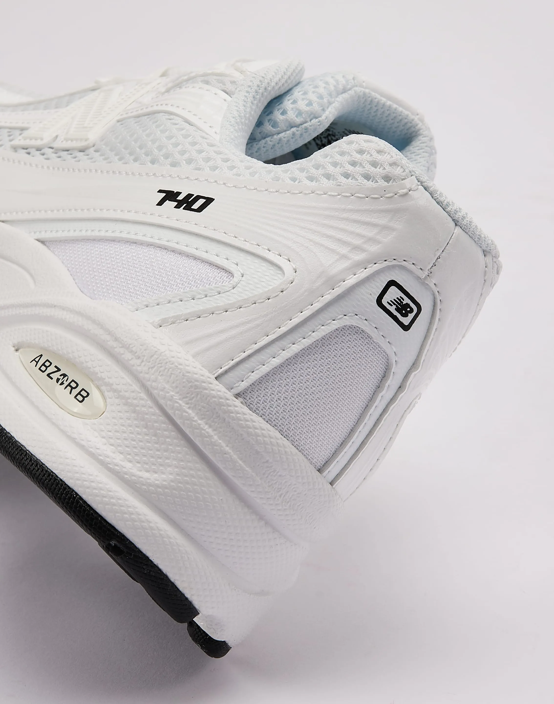 Strong Stride Outdoor shoes New Balance 740