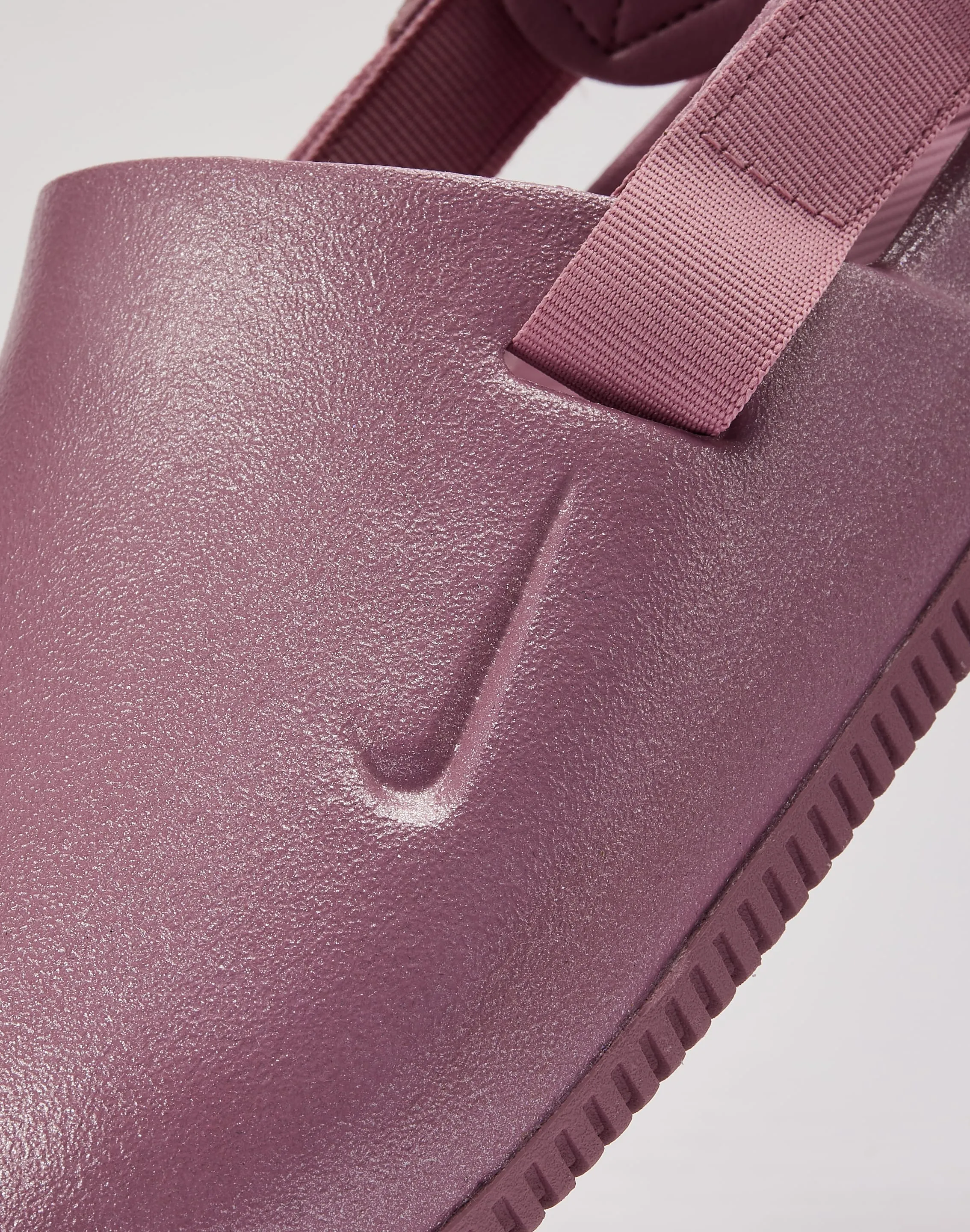 Ultra Responsive Cushion Nike Calm Mules