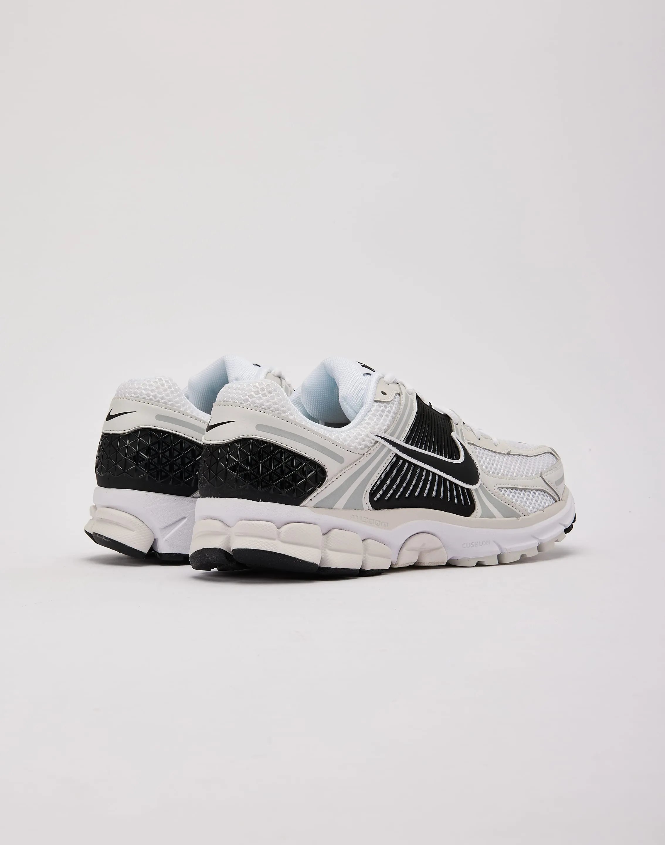 Pull Hike Cushioned Footbed Nike Zoom Vomero 5