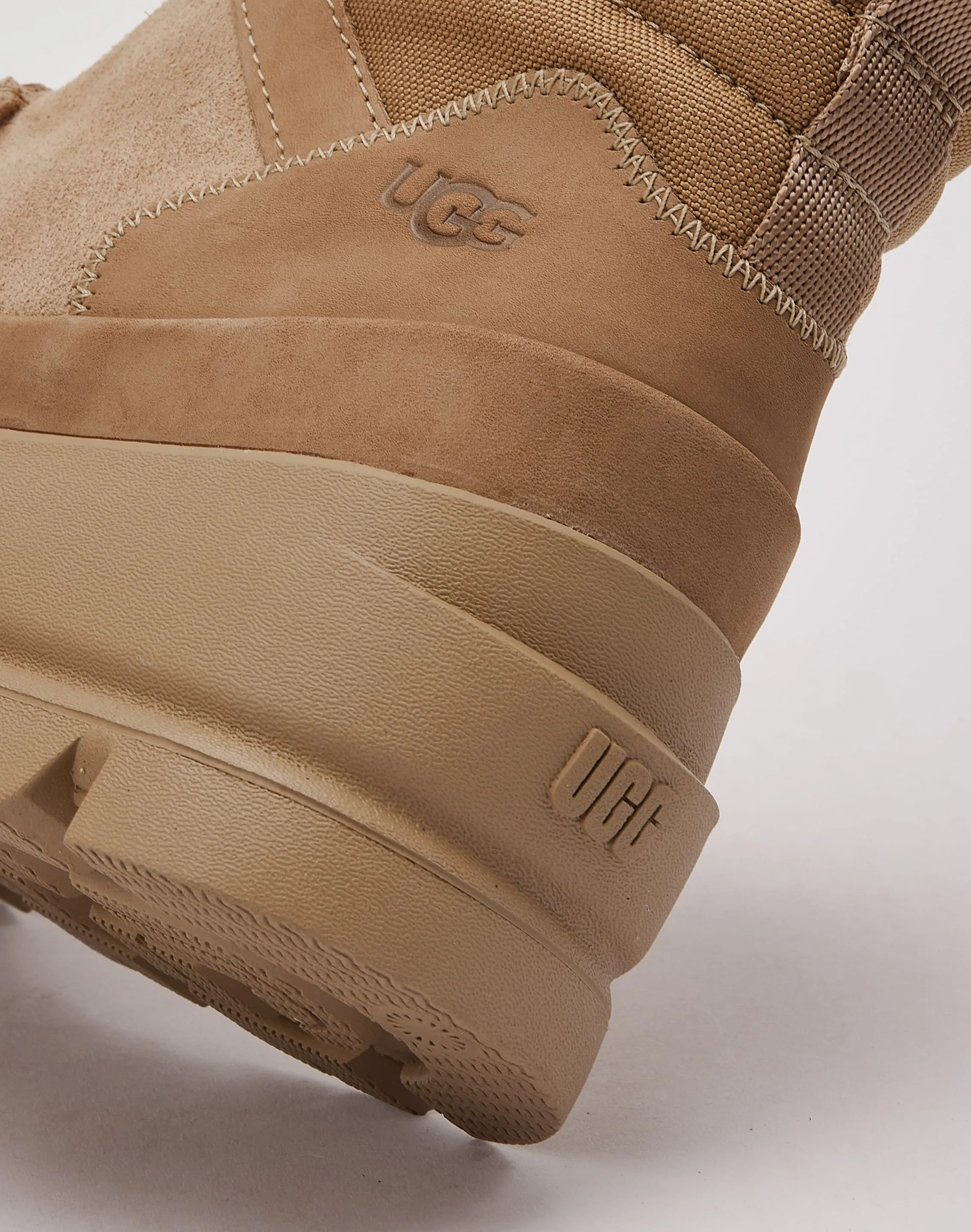 Comfortable Midsole Park Jog UGG Lug Chukka