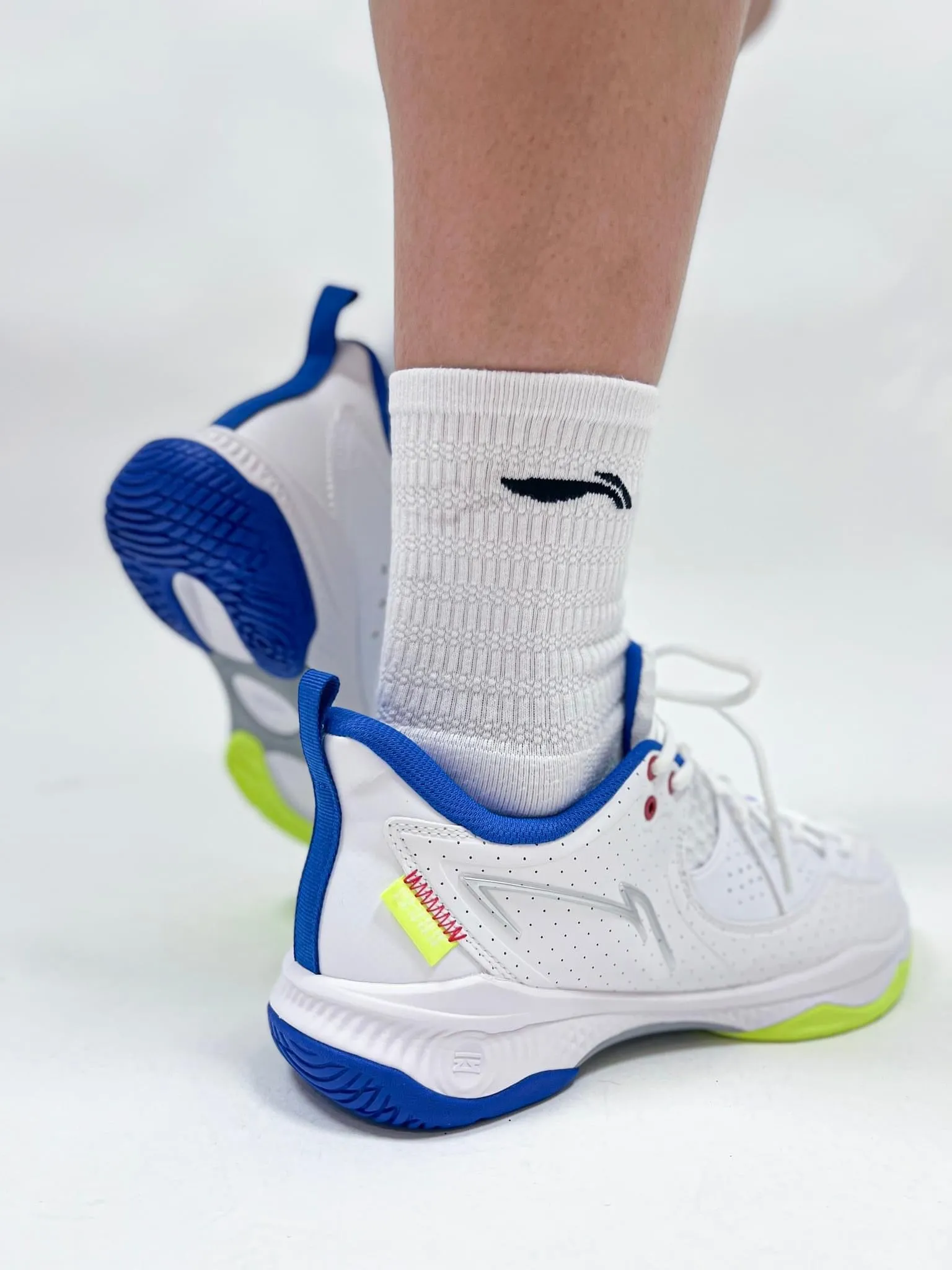 Li Ning HALBERD III LITE Court Shoe Unisex [White/Clear Blue] AYZS016-1 Ankle Safe Trail Prime