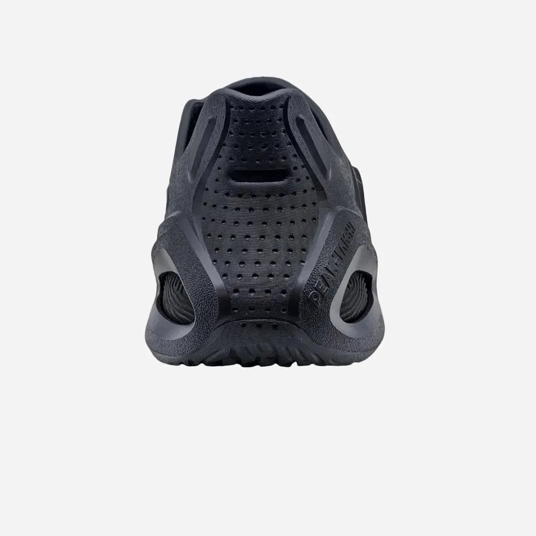 PEAK Taichi Slide Traction Lug Configuration