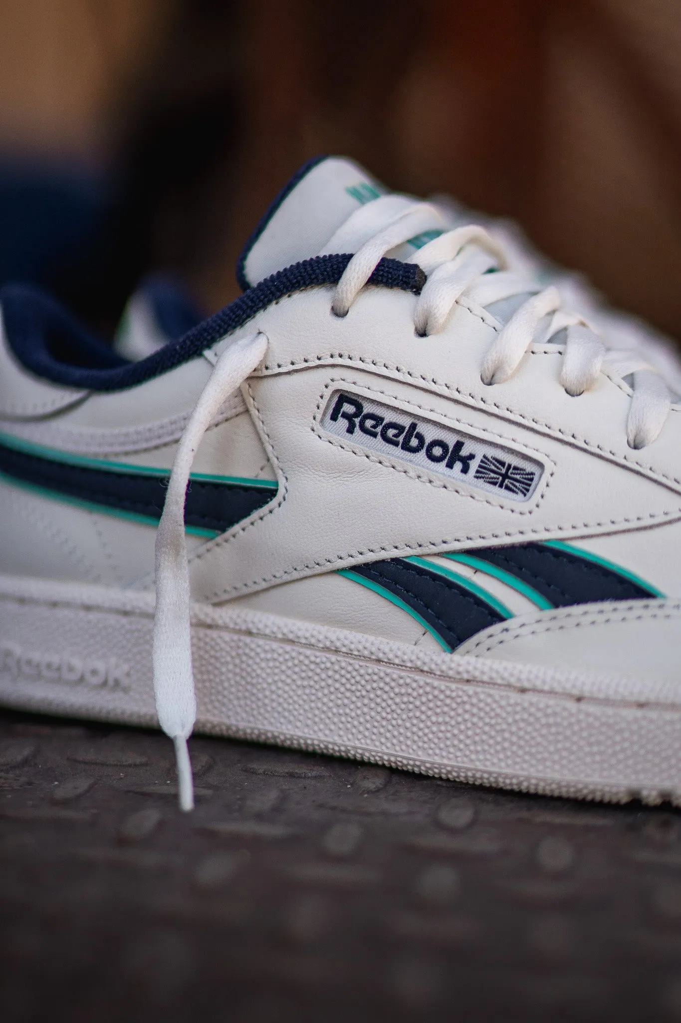 Mens Reebok Club C Revenge (Cream/Hornet) Fresh Look office workers
