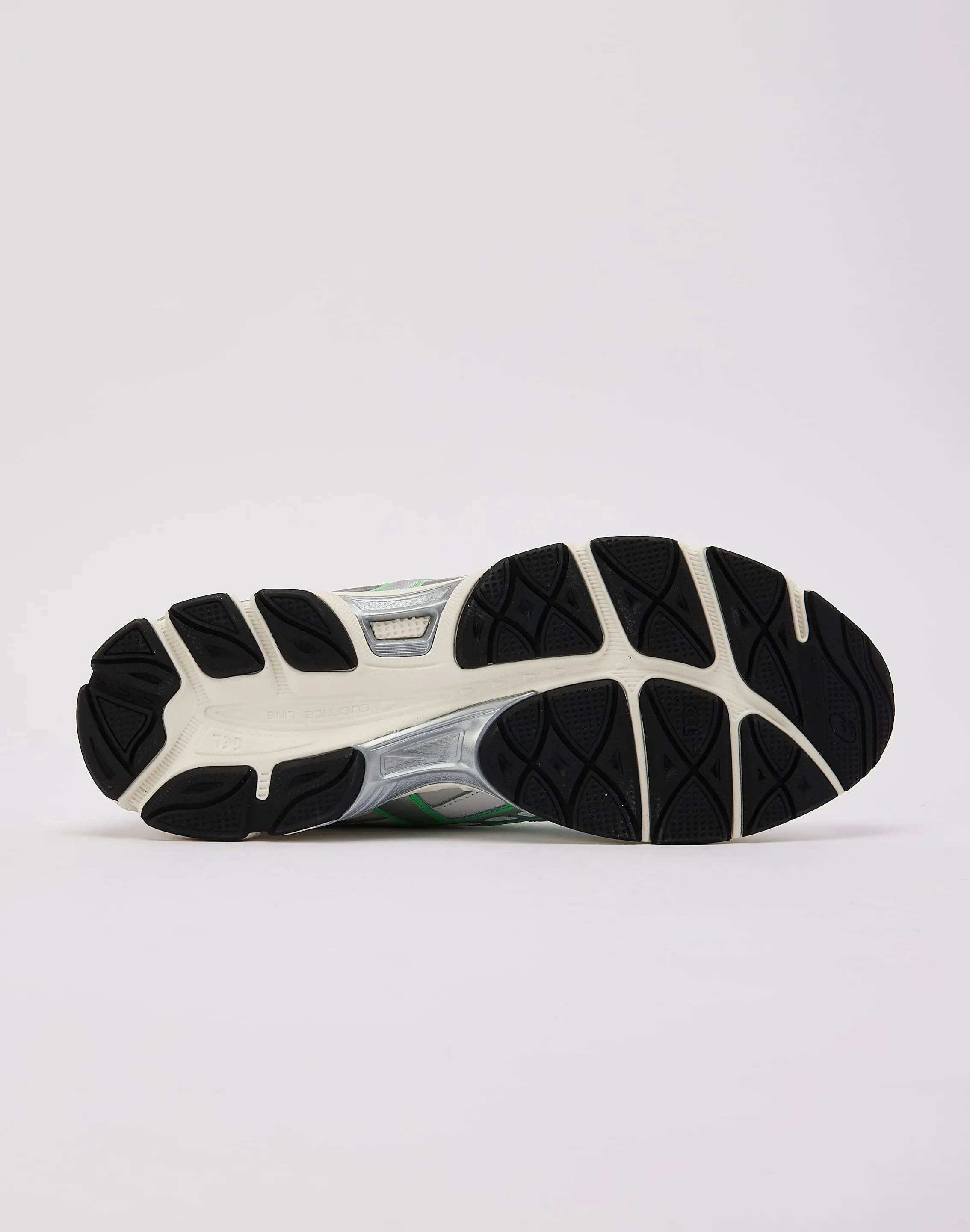 Train Hike Asics GEL-NYC 2055