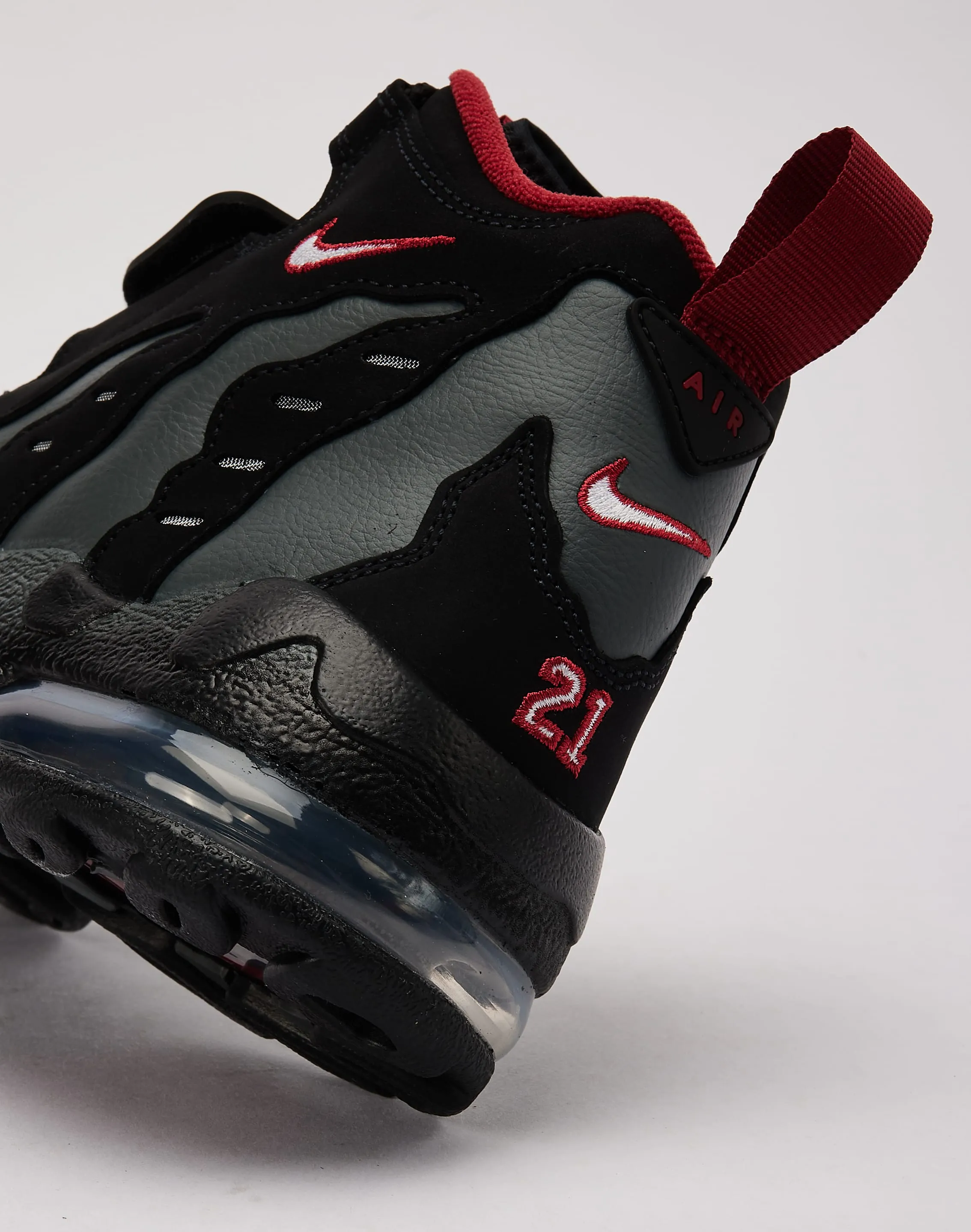 Nike Air DT Max '96 'Falcons' Comfortable Footbed