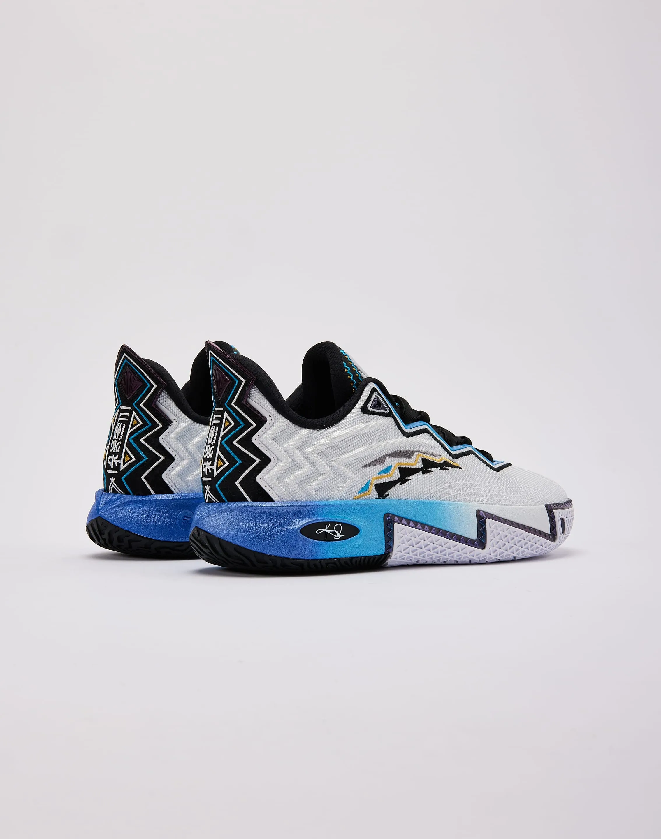 ANTA Kai 2 'Dallas' Flexible Footwork