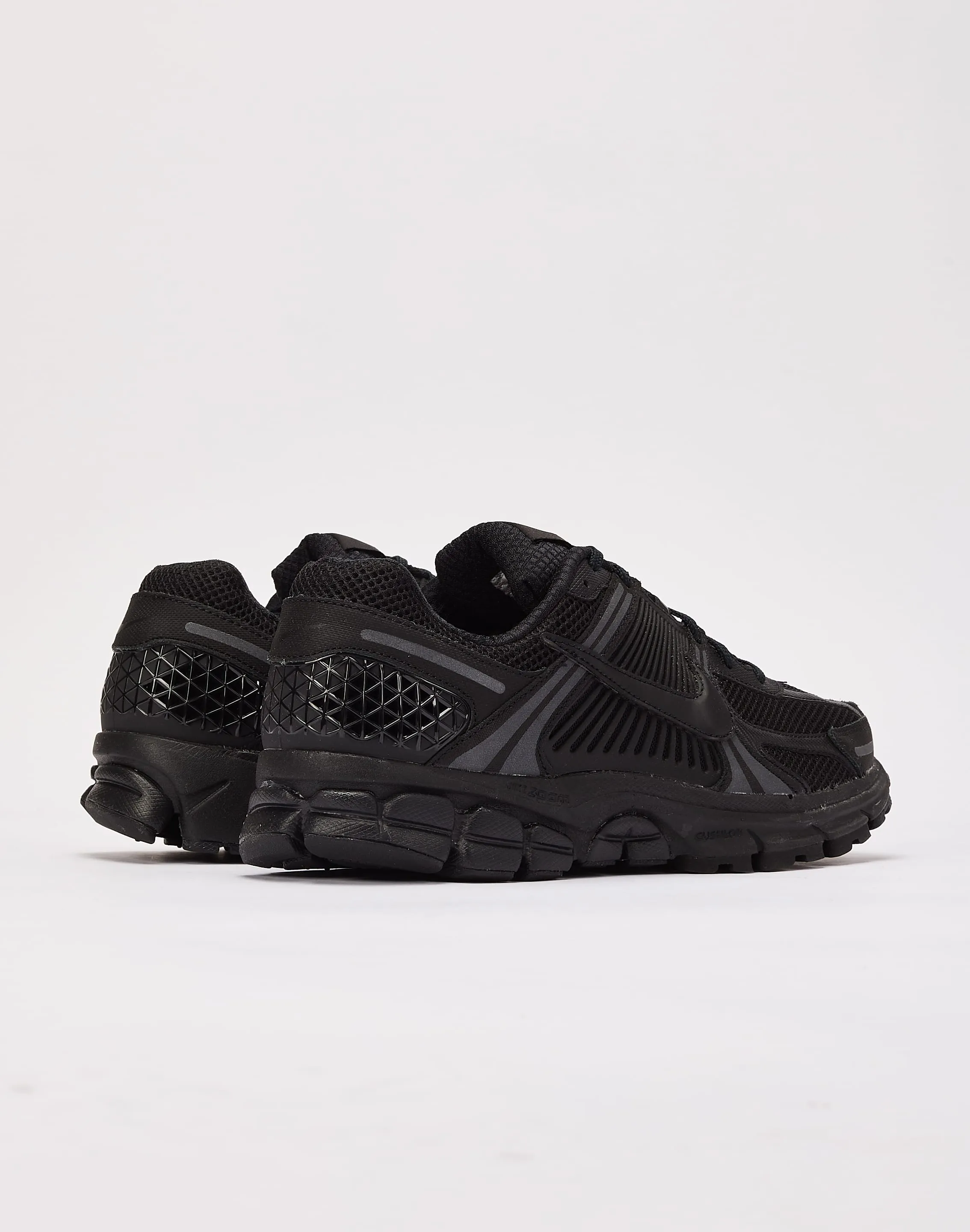 Stream Jog Nike Zoom Vomero 5