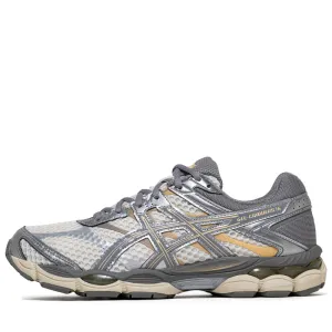 Uphill running Asics Gel-Cumulus 16 - Cream/Clay Grey