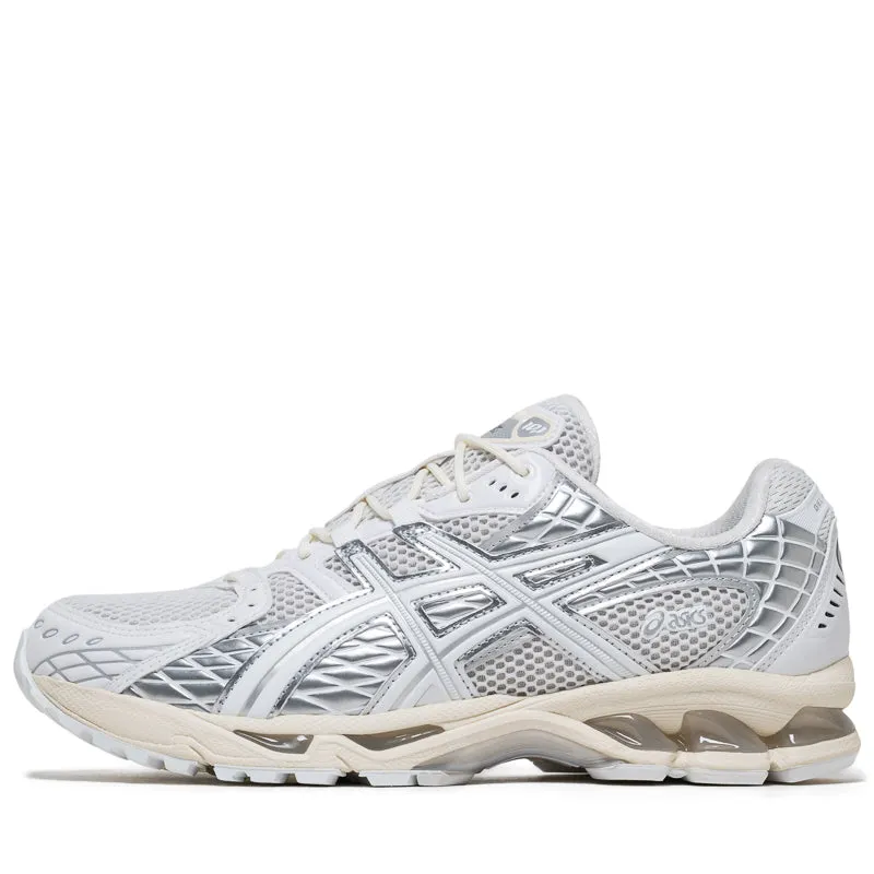 cartoon - themed running shoes Asics Gel-Nimbus 10.1 - White/Pure Silver
