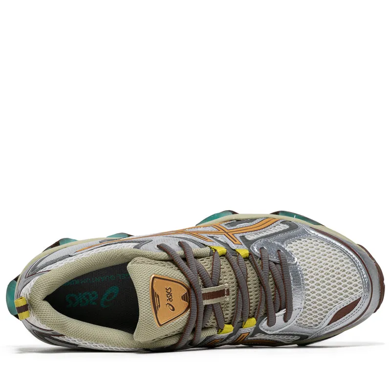solo run Asics Gel-Quantum Kinetic - White/Khaki