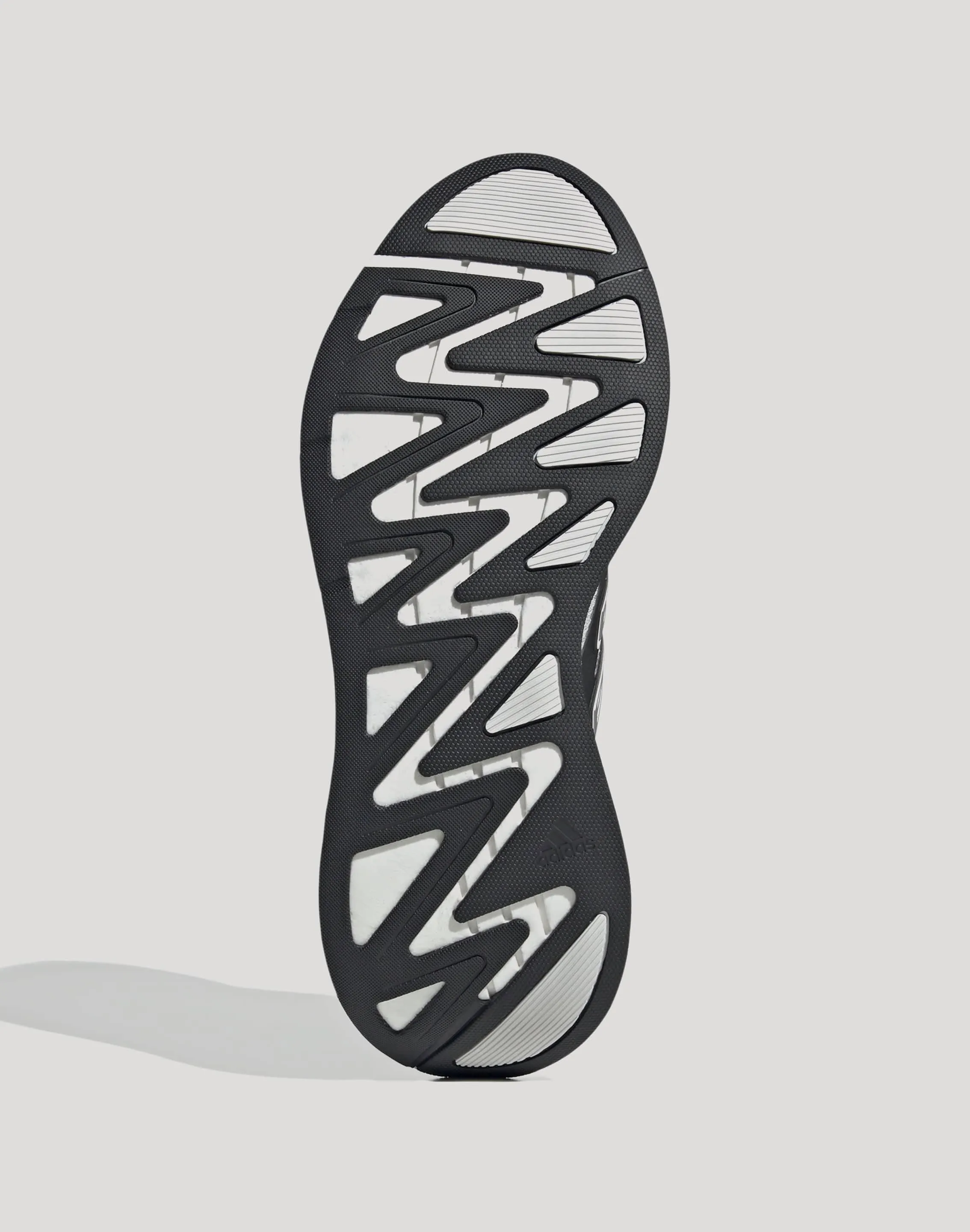 Adidas Adizero Aruku "Black/Grey One" All-Weather Design