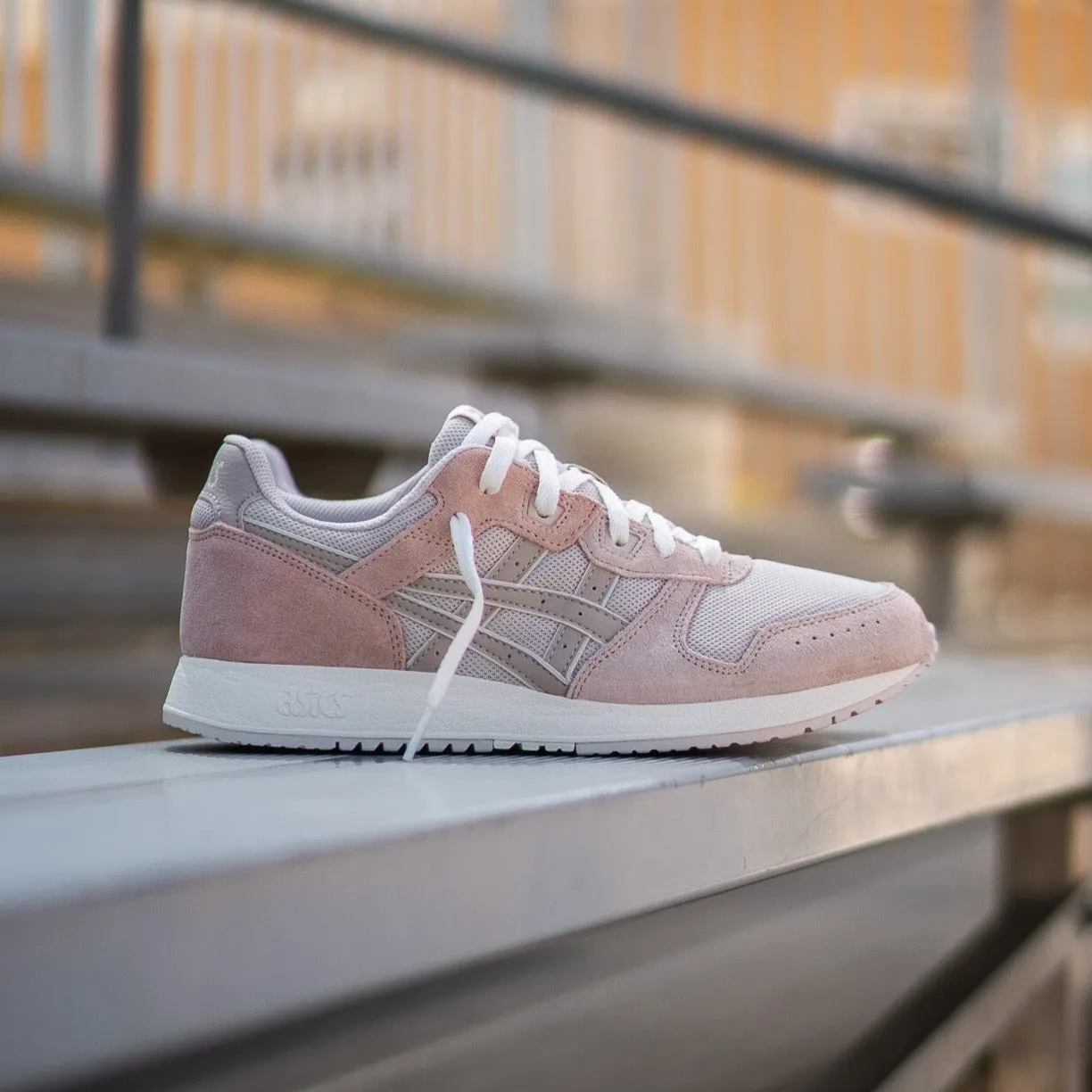 WOMEN Asics Lyte Classic (Oatmeal/Simply Taupe) Comfort Midsole