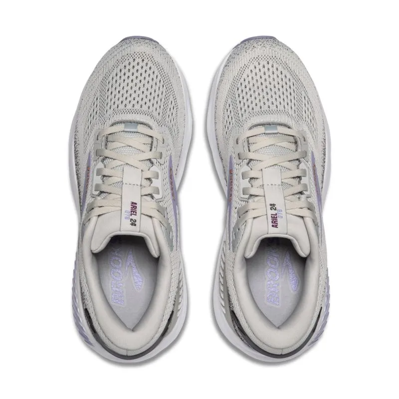 Brooks Ariel GTS 24 D WIDE Womens Running Shoes running on inclined ground