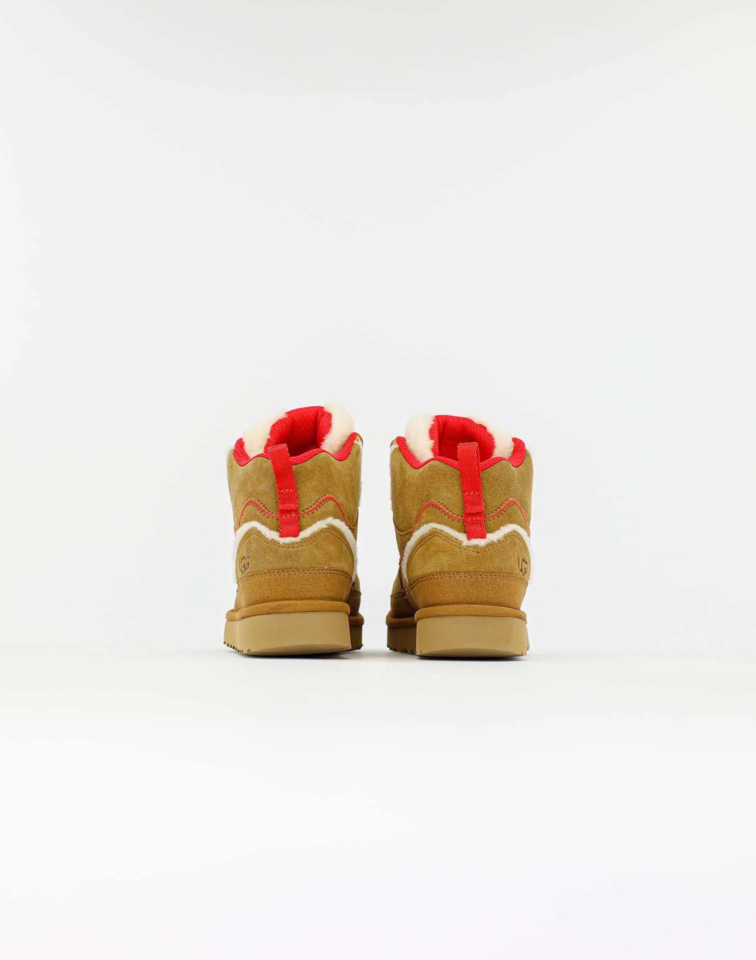 UGG Highland HI Heritage Boots Seamless grip Crisp Touch