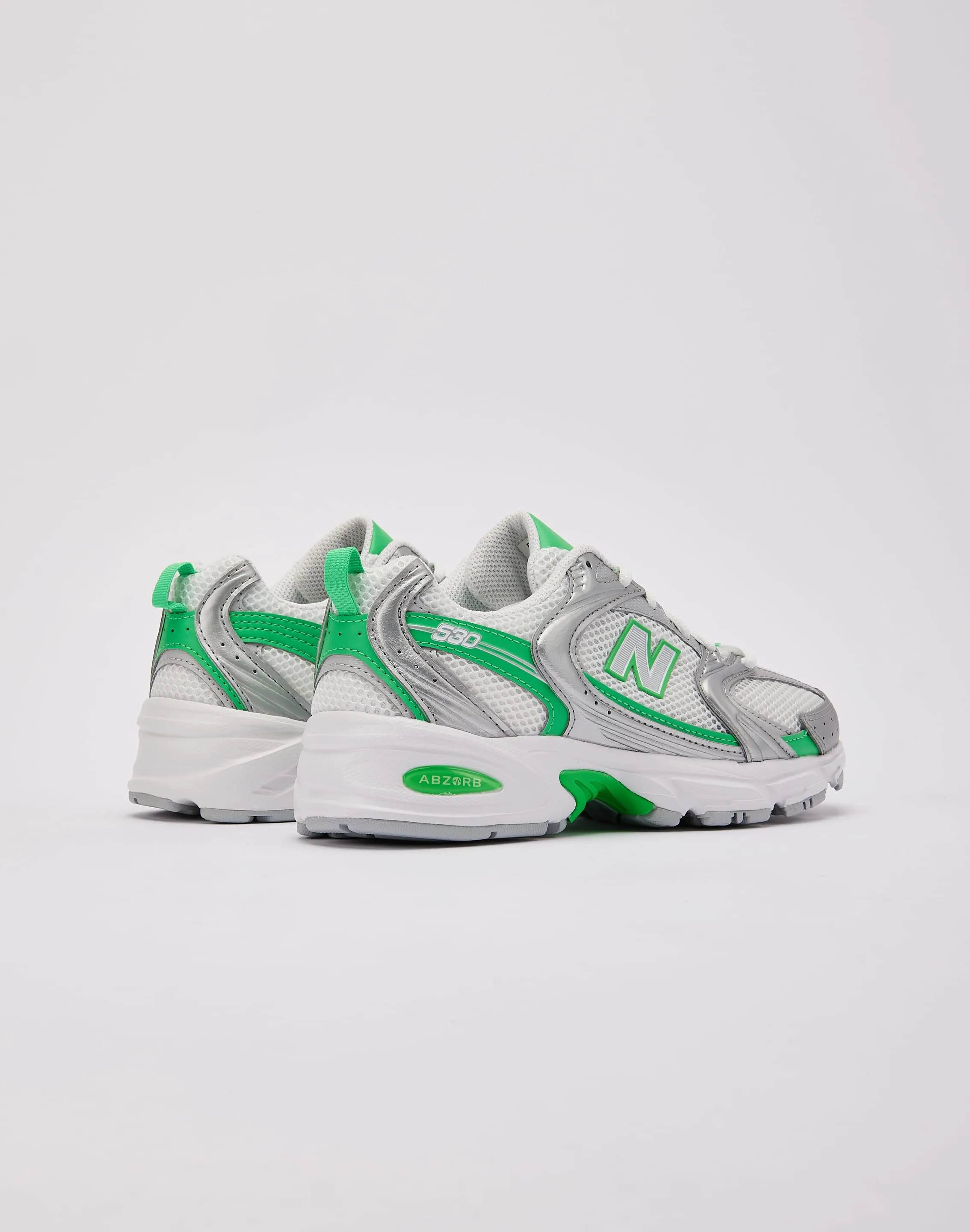 Slim Form Flex Notch New Balance 530