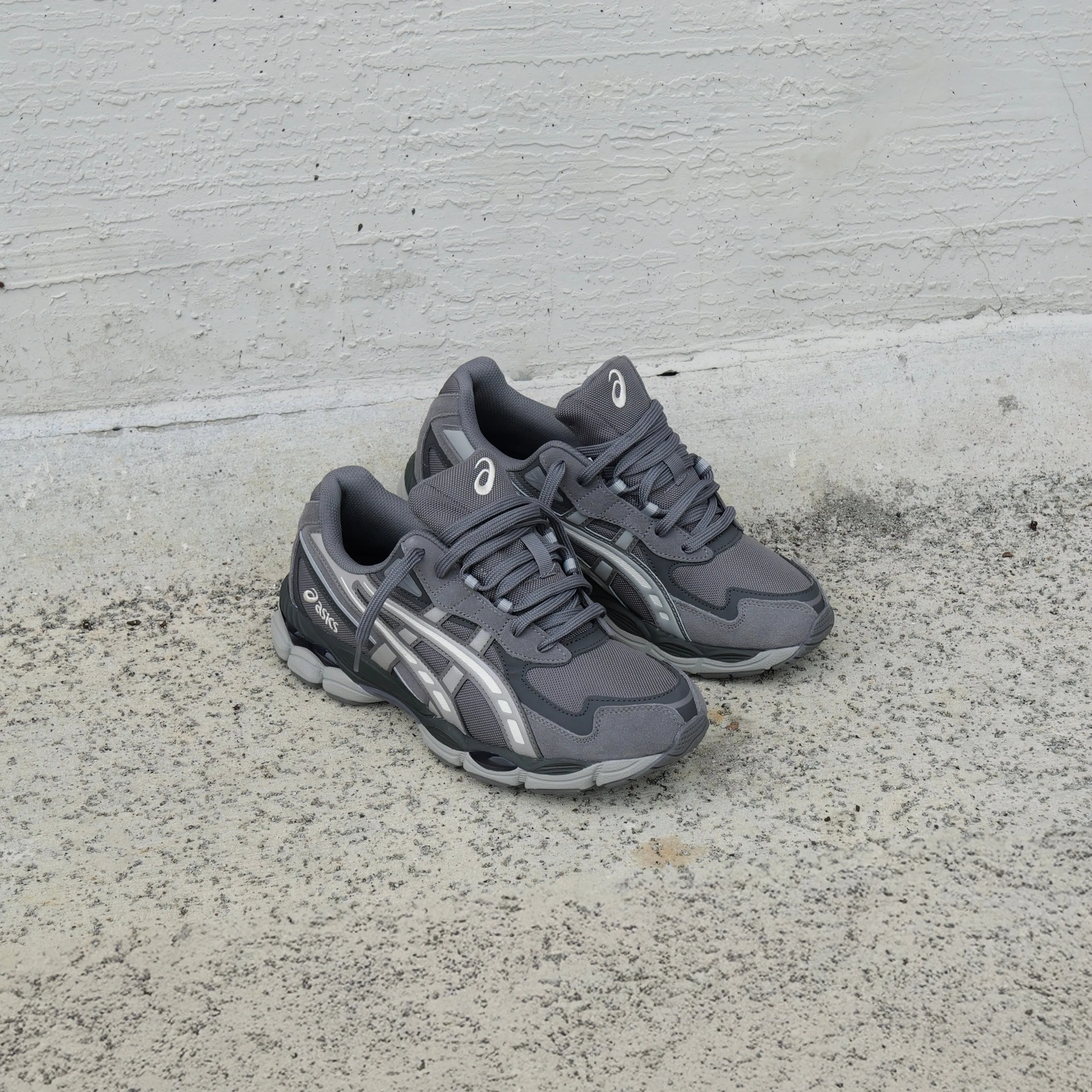 lace - closure High-top Mens Asics Gel-NYC 2055 (Carbon/Cement)
