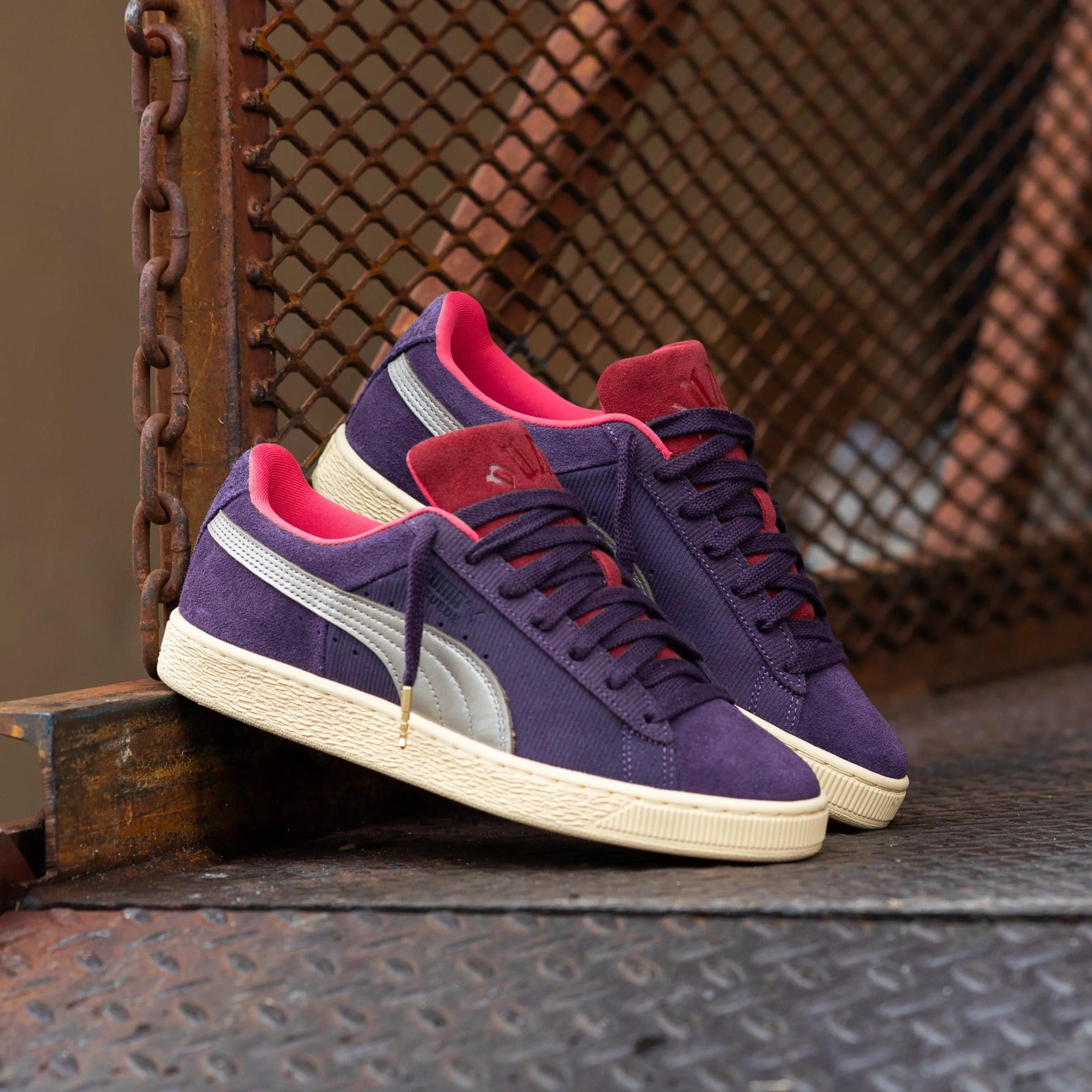 Casual grip Puma Suede Play Paris (Midnight Plum/Chamomile)