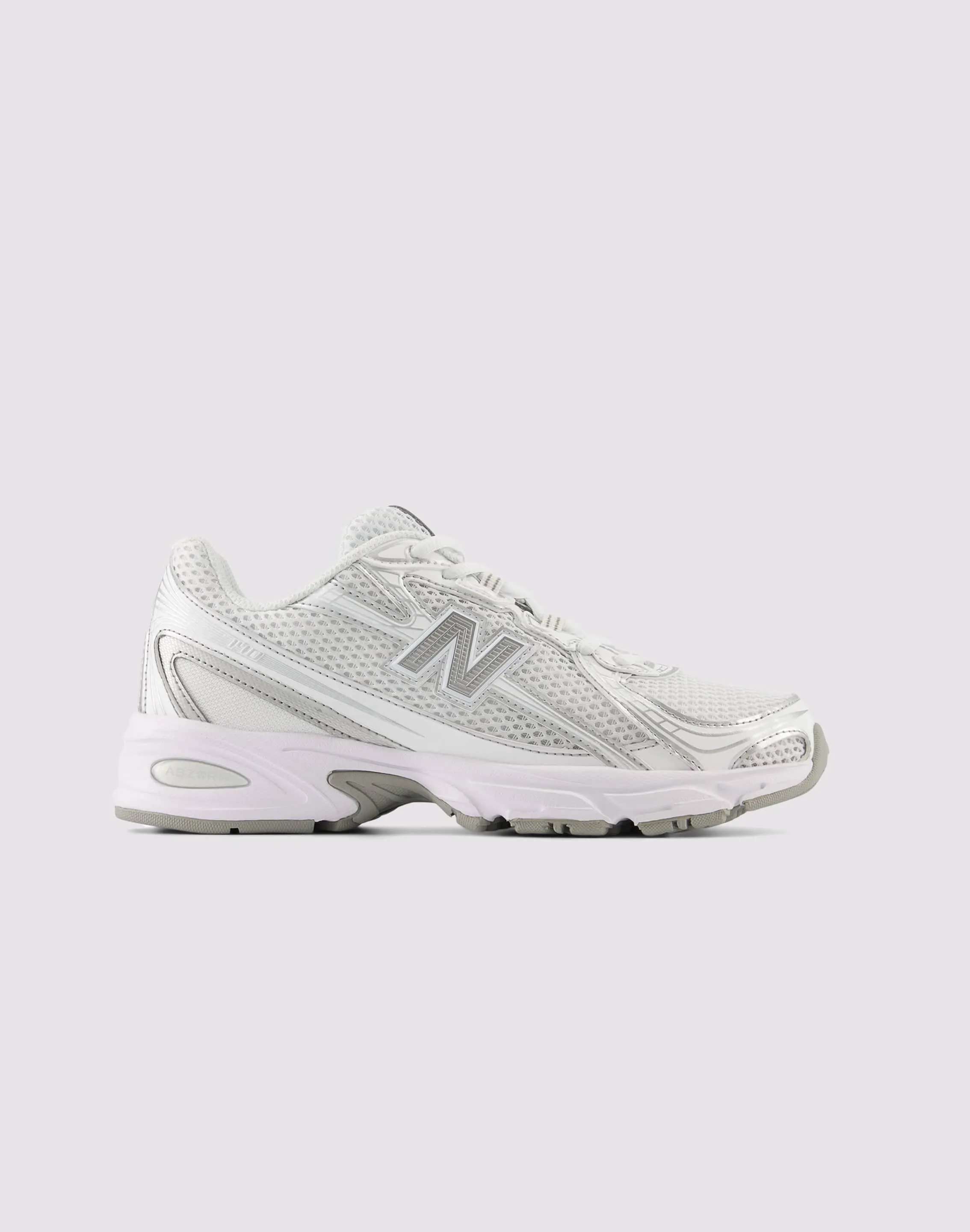 New Balance 740 Easy Routine Score Step