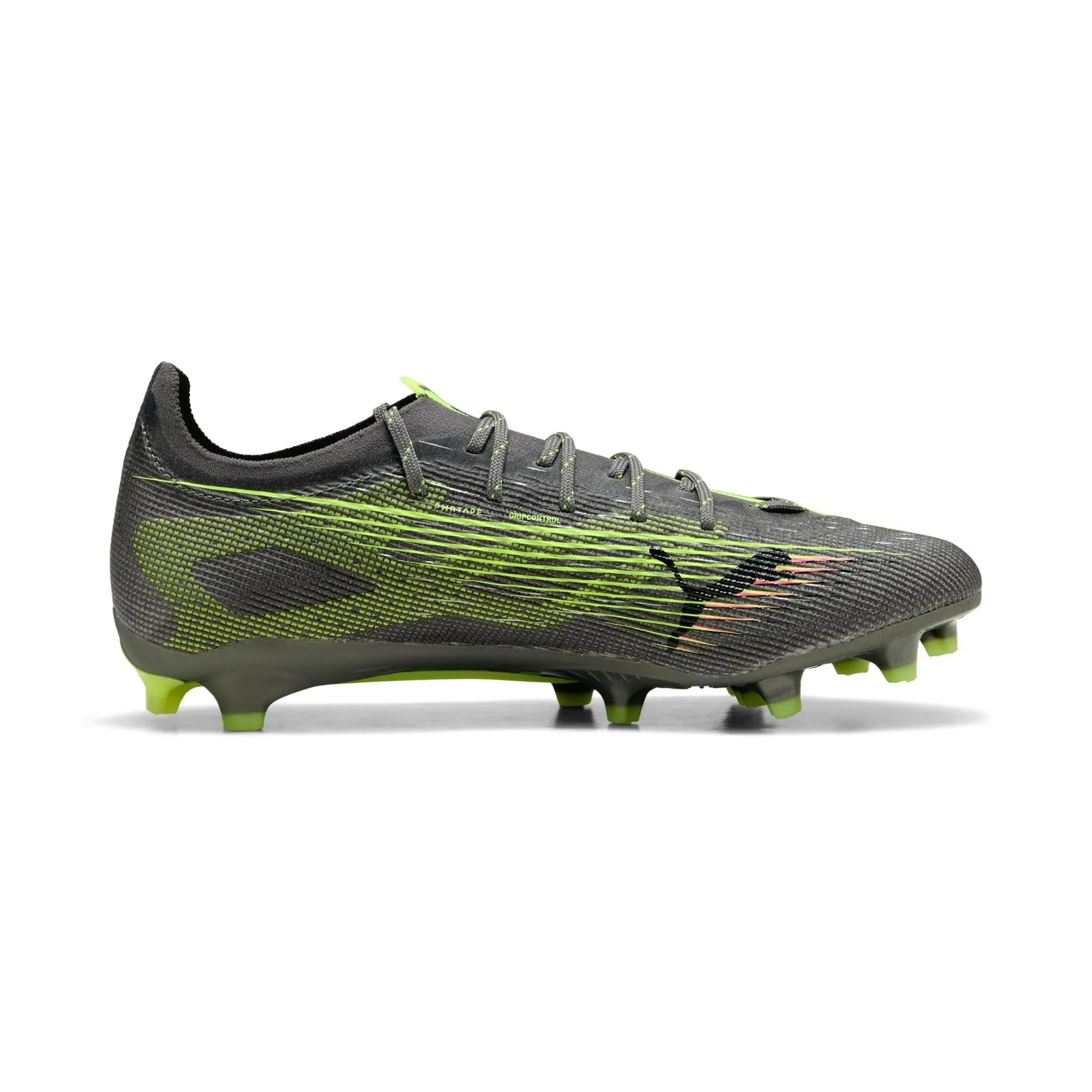 Professional athlete PUMA ULTRA 5 Pro FG/AG