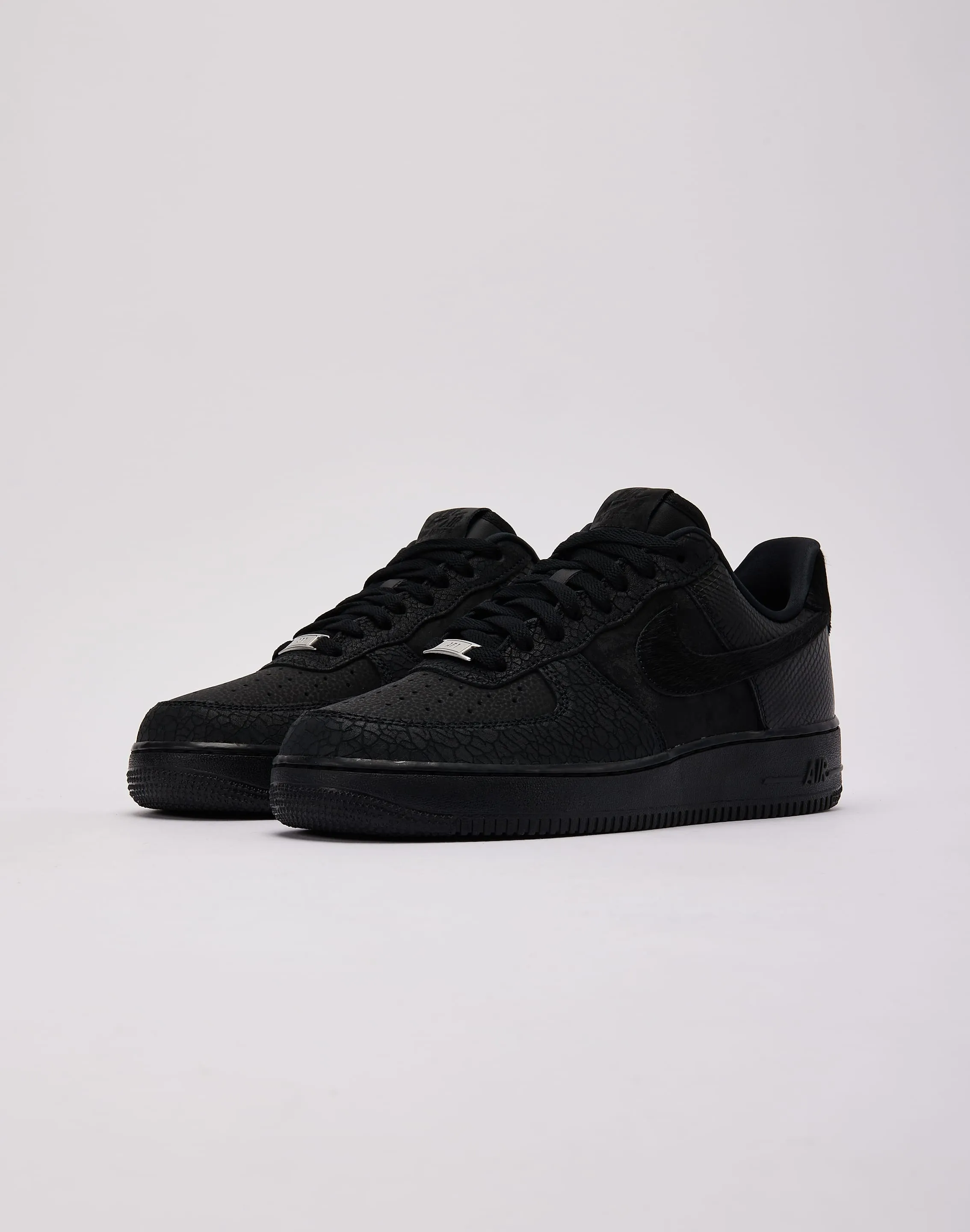 Soft Leather Nike Air Force 1 Low LX