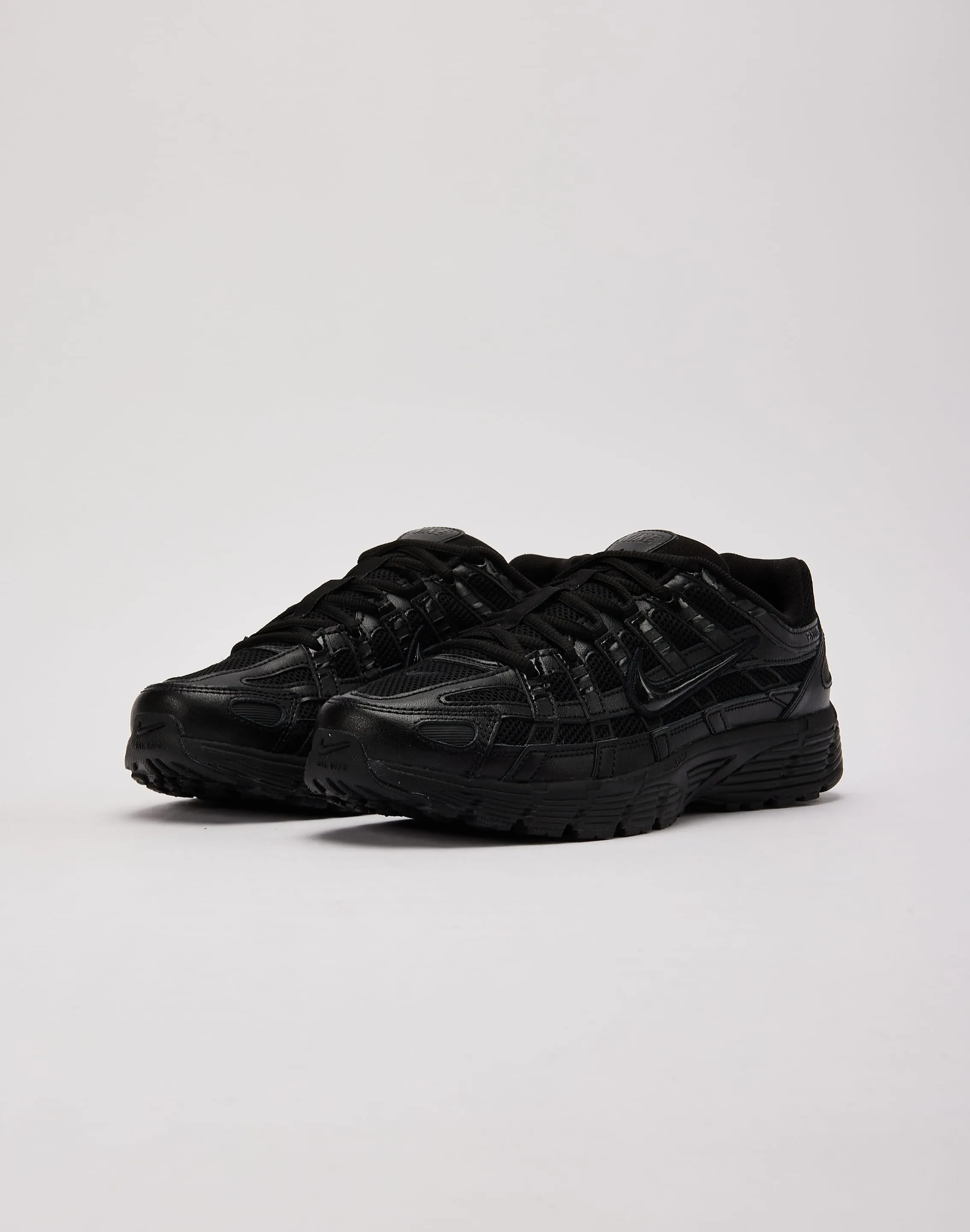 Nike P-6000 Cushioned Midsole Steady Motion