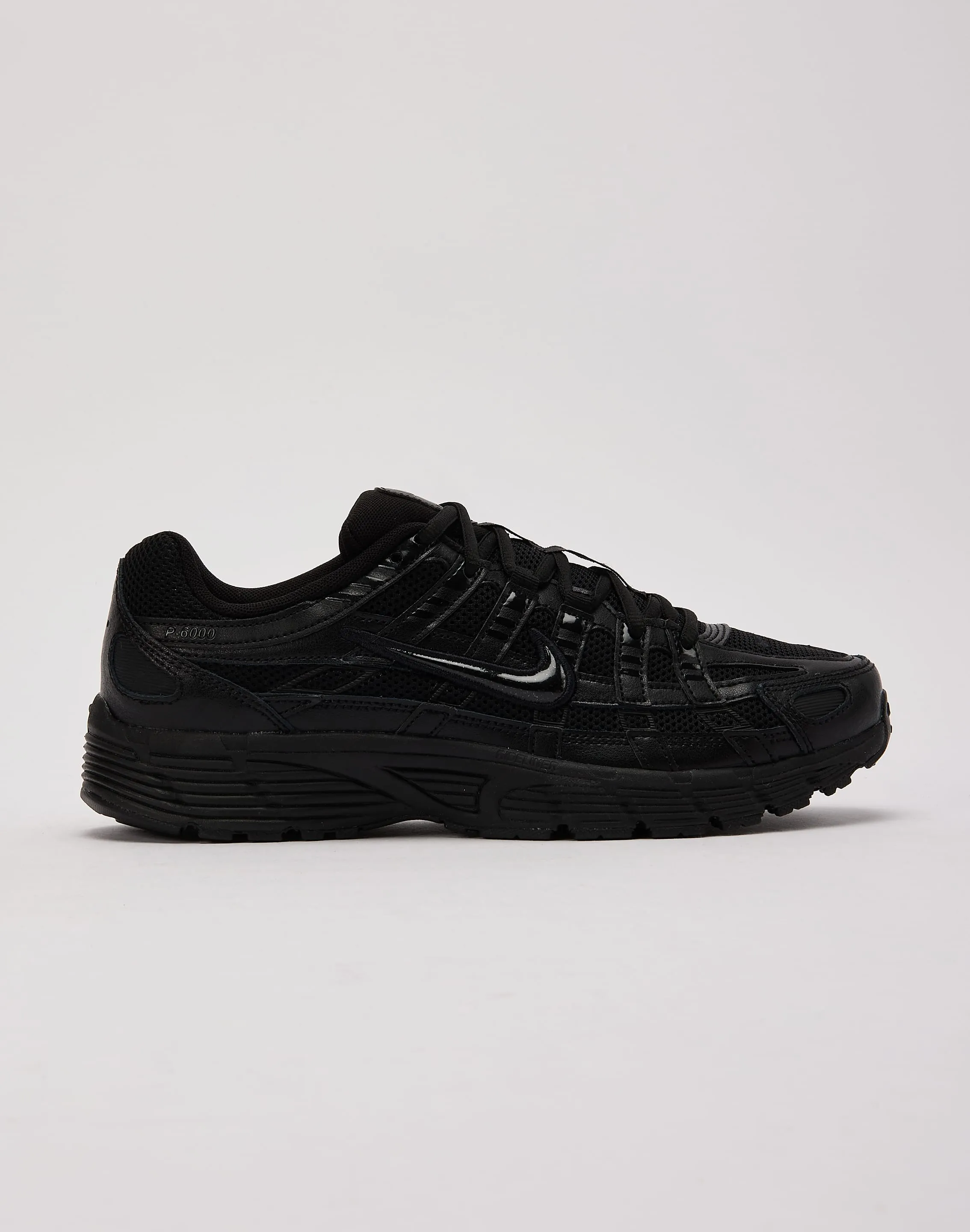 Trendy Look Street Day Nike P-6000