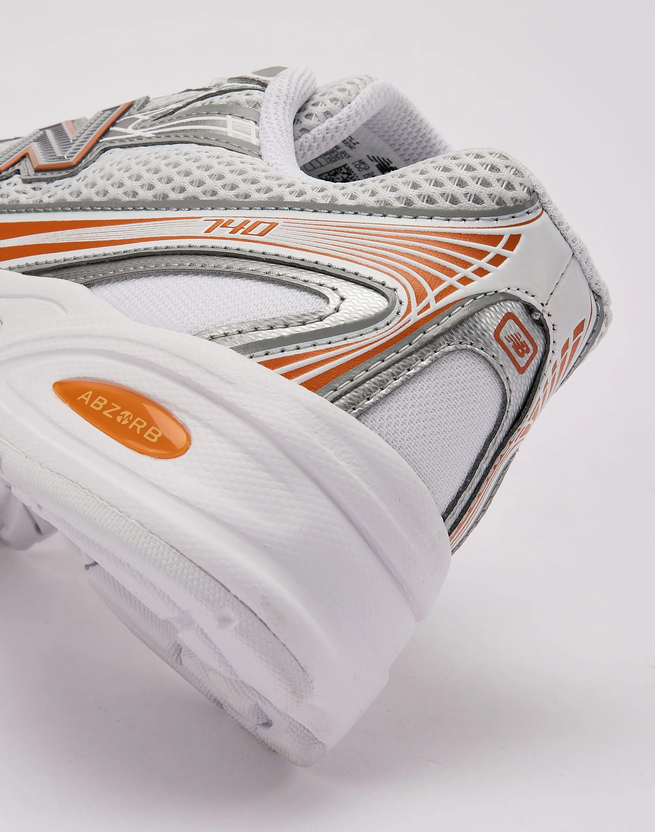 Cushioned Upper New Balance 740