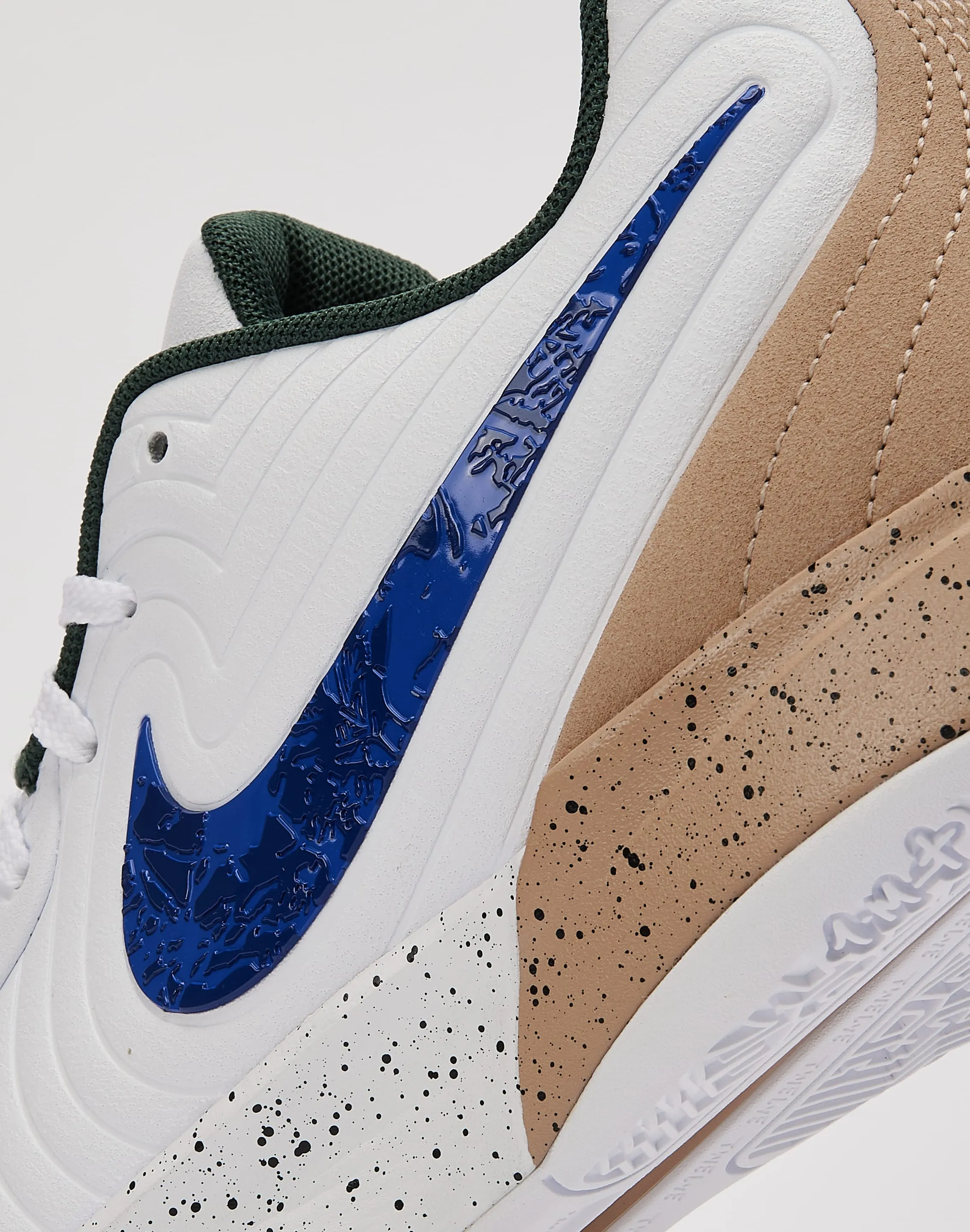 No Fuss Fit Breathable mesh Nike Ja 2