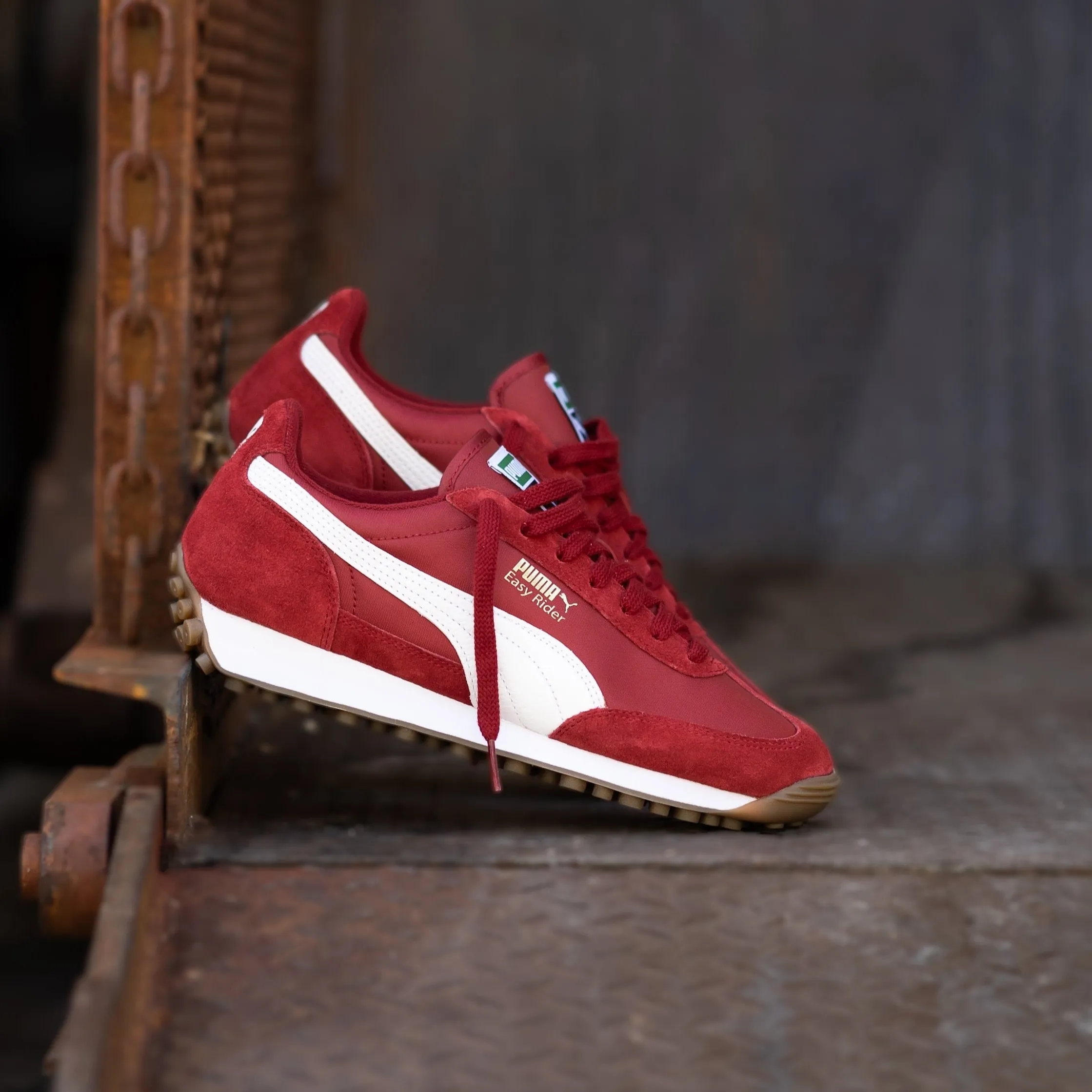 extra-large Mens Puma Easy Rider Vintage (Intense Red/Puma White)