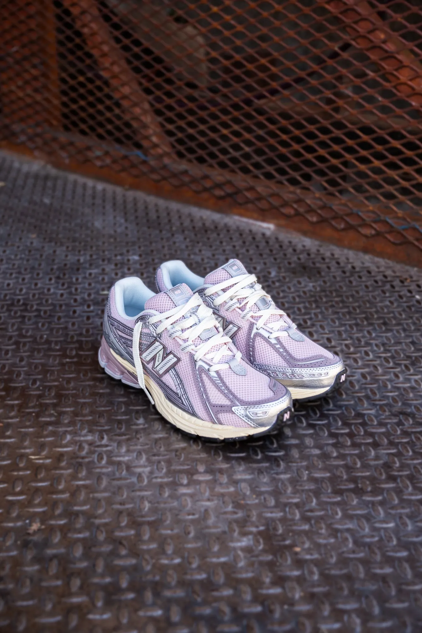 Mens New Balance 1906R (Silver/Pink) - U1906RNF Elevated durability