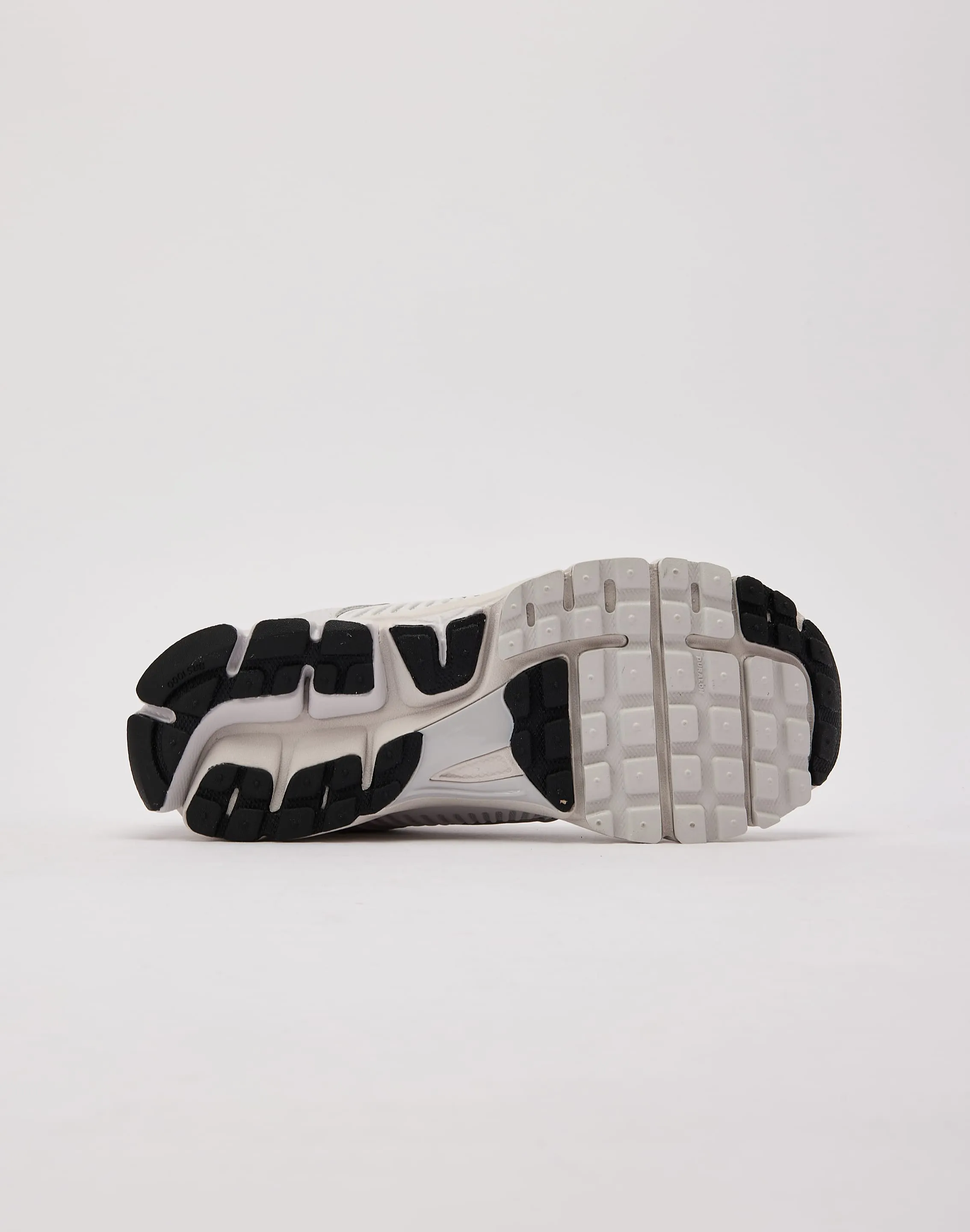 Nike Zoom Vomero 5 Jump High Eco Ease