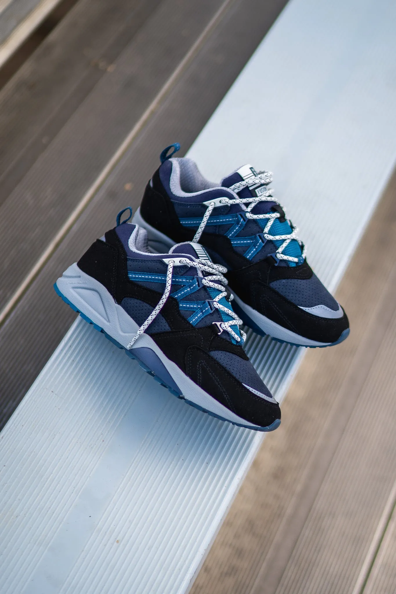 Mens Karhu Fusion 2.0 (Jet Black/Lagoon) birthday party