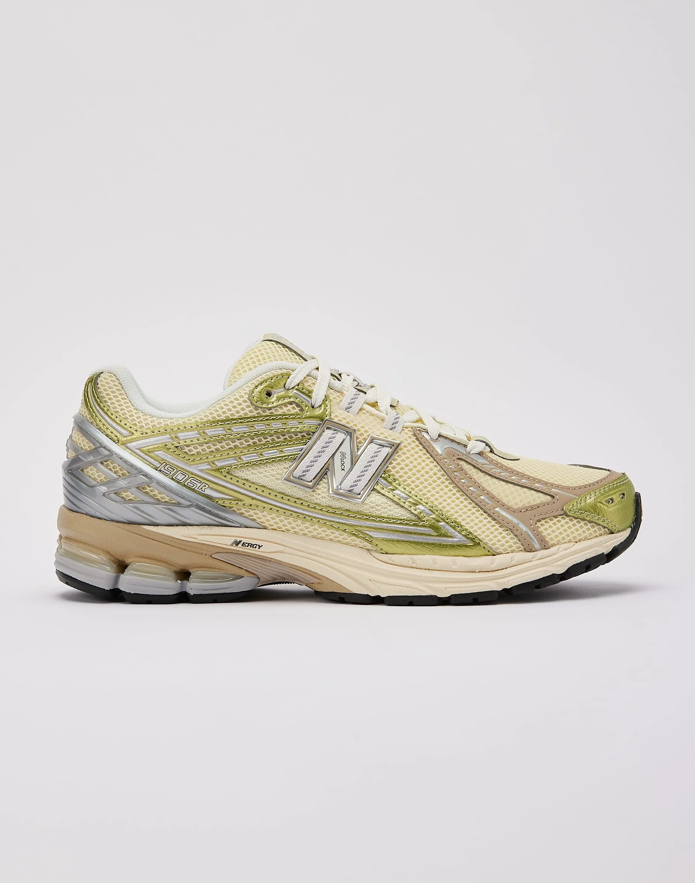 Minimal Pressure Performance Fit New Balance 1906R