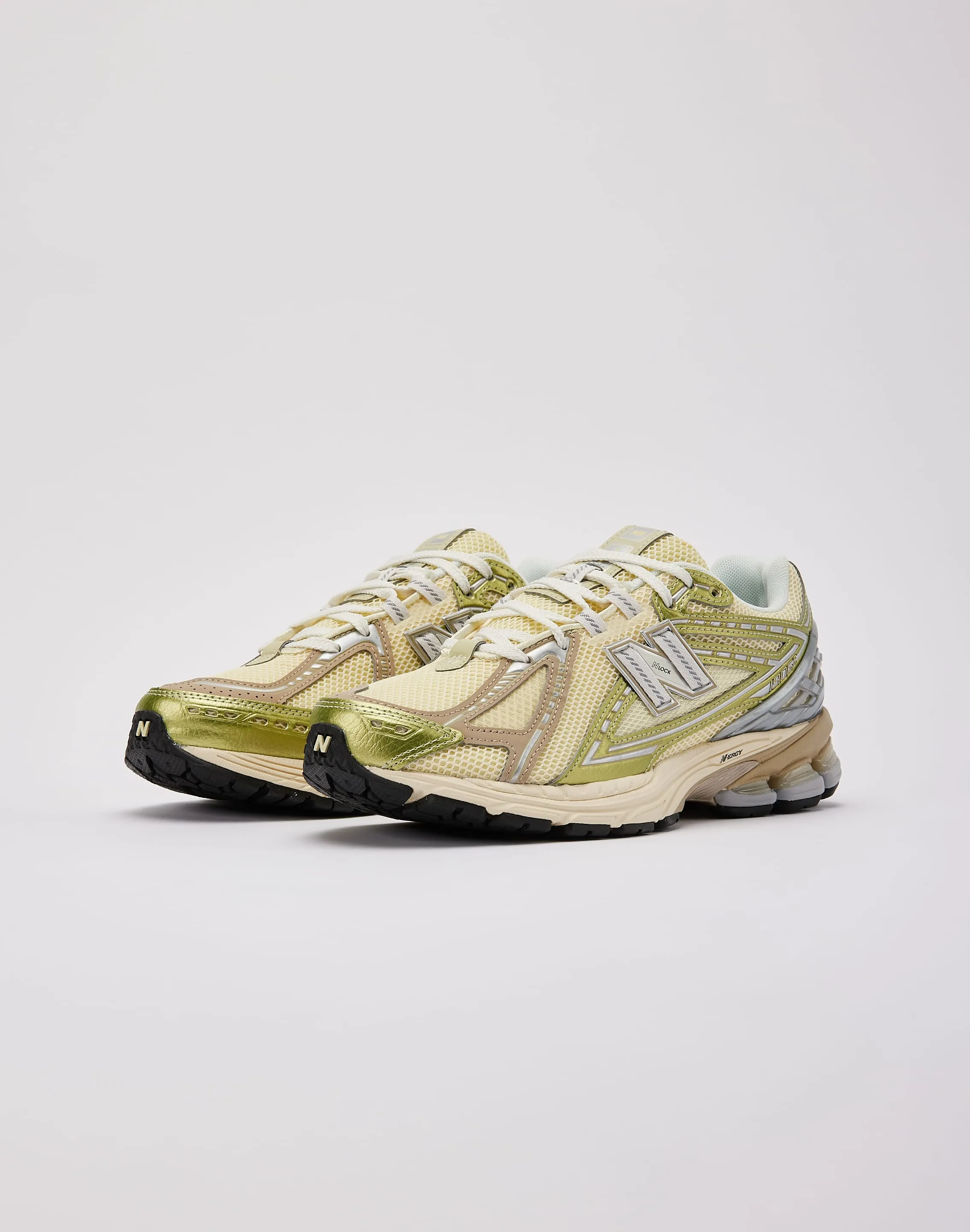 Hot Weather New Balance 1906R