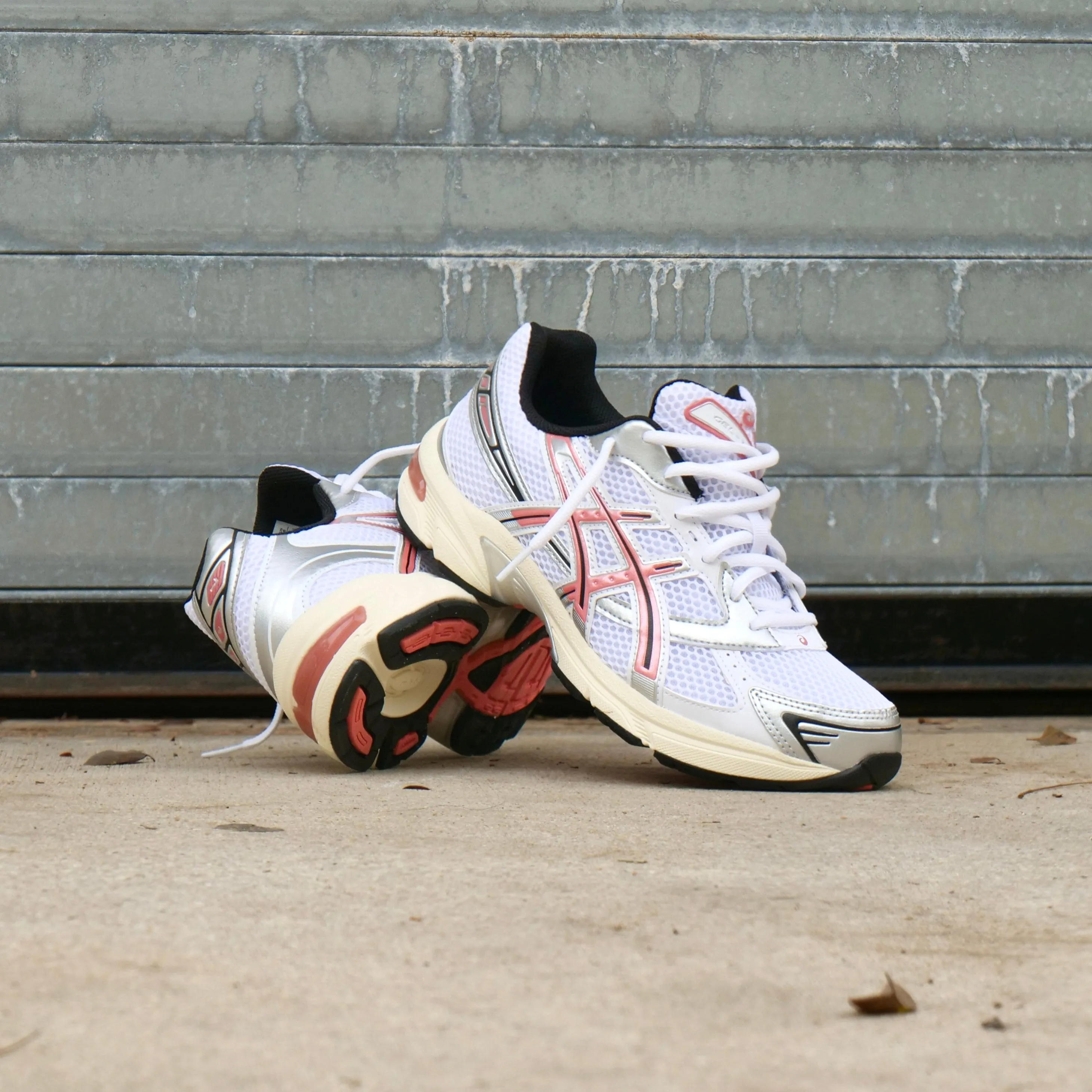Mens Asics Gel-1130 (White/Desert Red) Foot Performance