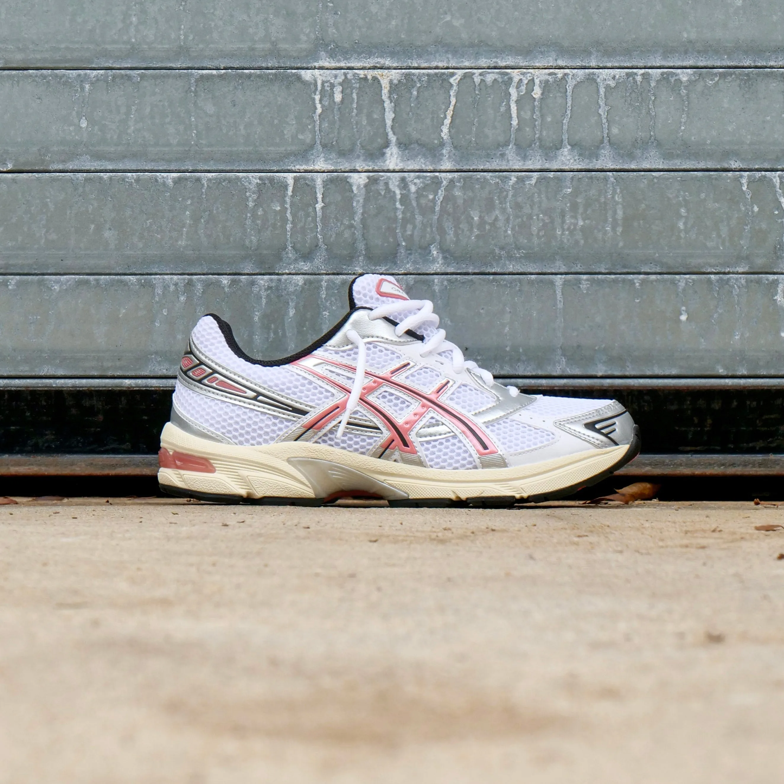 Mens Asics Gel-1130 (White/Desert Red) label