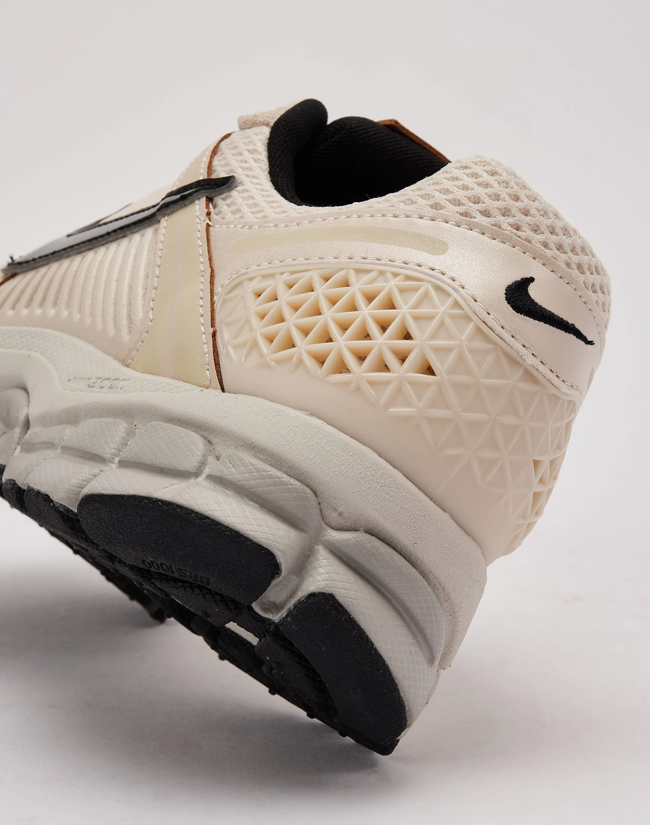 Nike Zoom Vomero 5 OrthopedicDesign