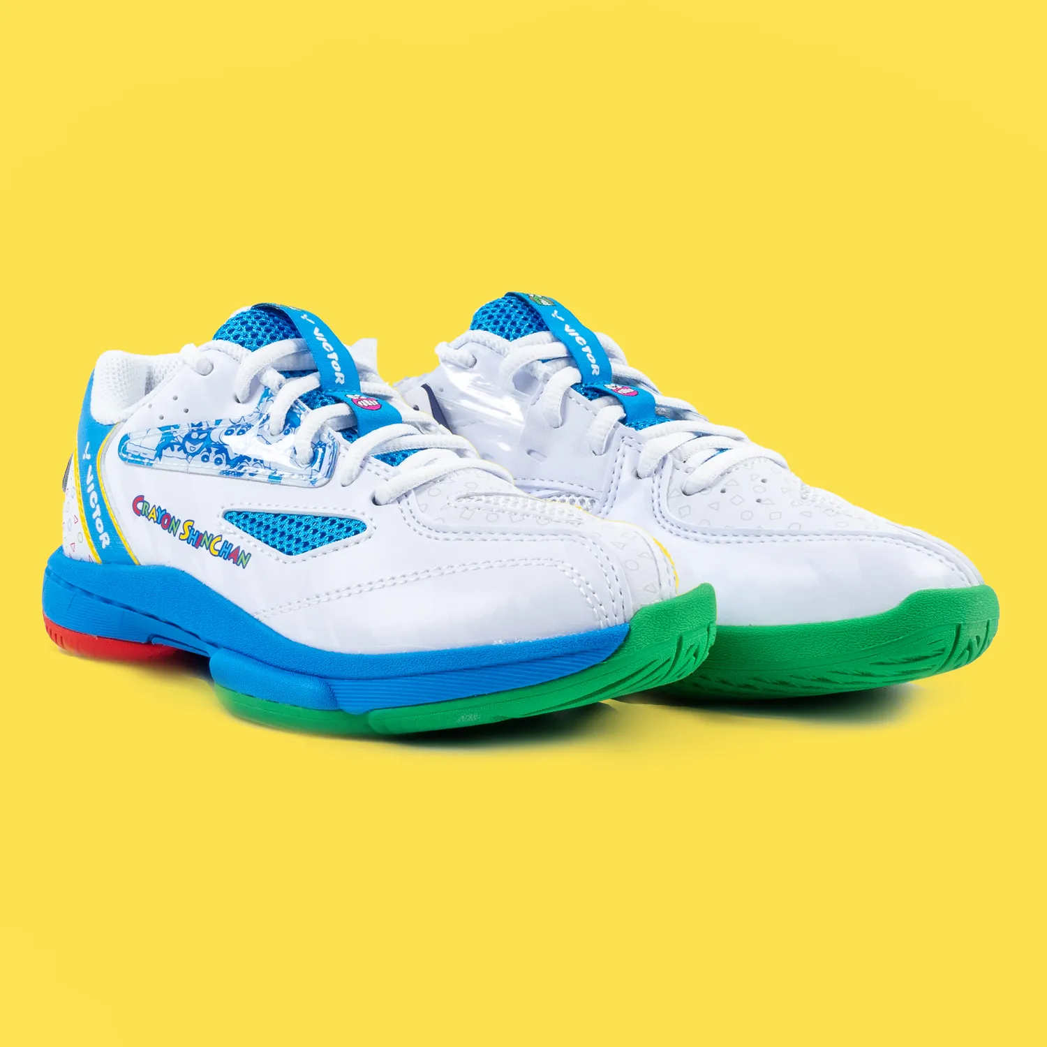 Run Prime Multi Surface Victor x Crayon Shin Chan Junior Badminton Shoes A39JRCS AF (White /Blue)