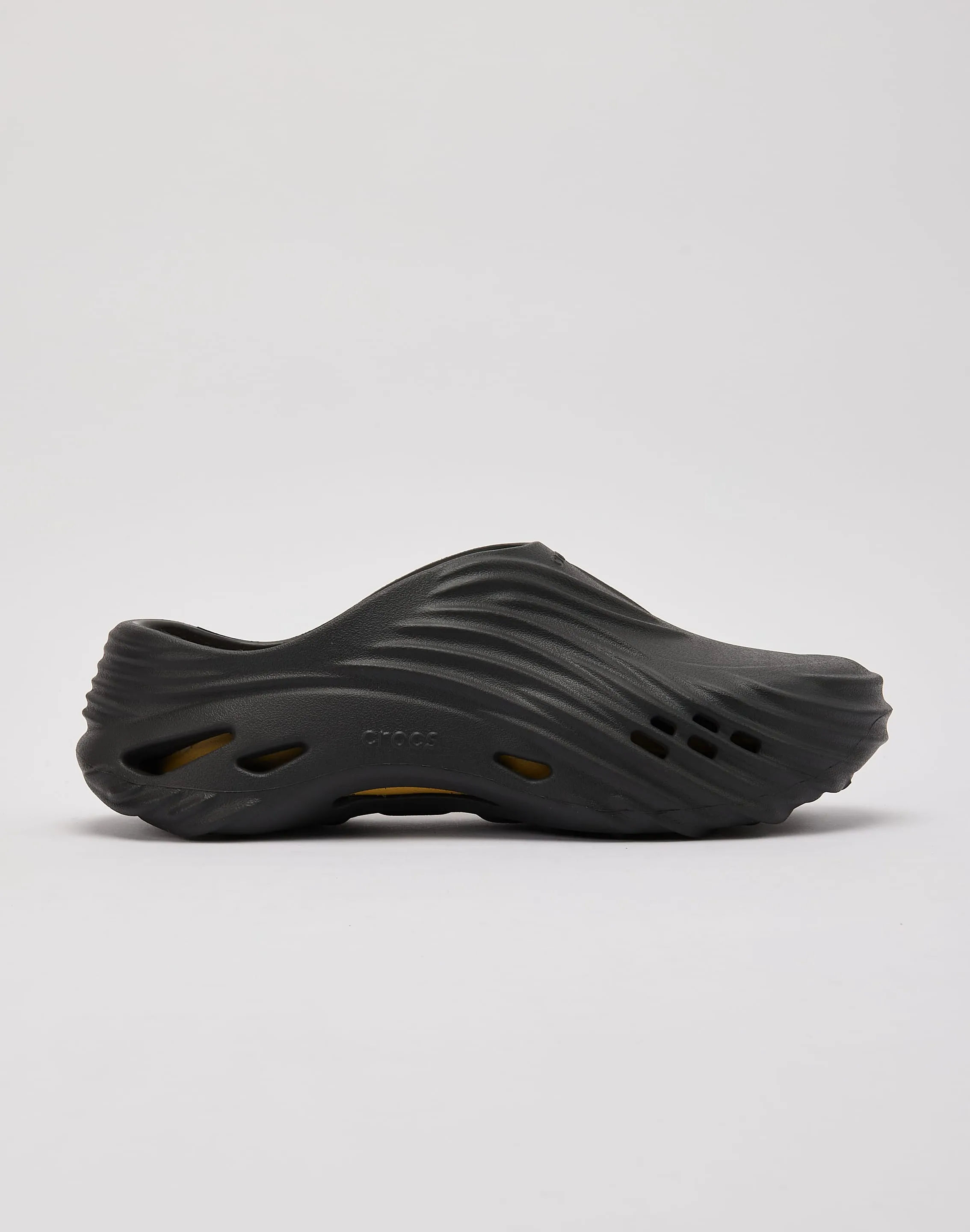 comfort features Crocs Echo Wave