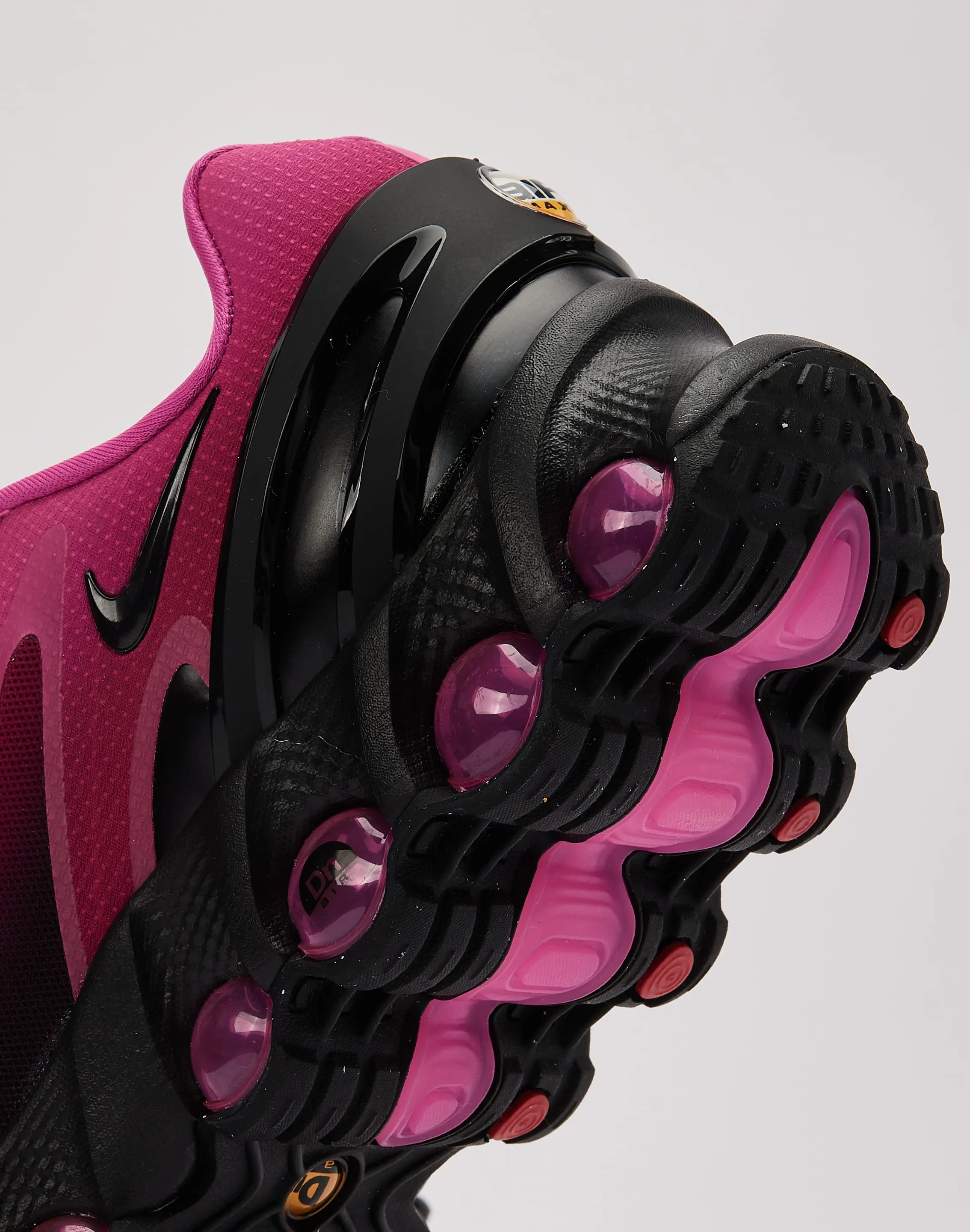 Nike Air Max Dn8 Modern Aesthetic Classic Vibe