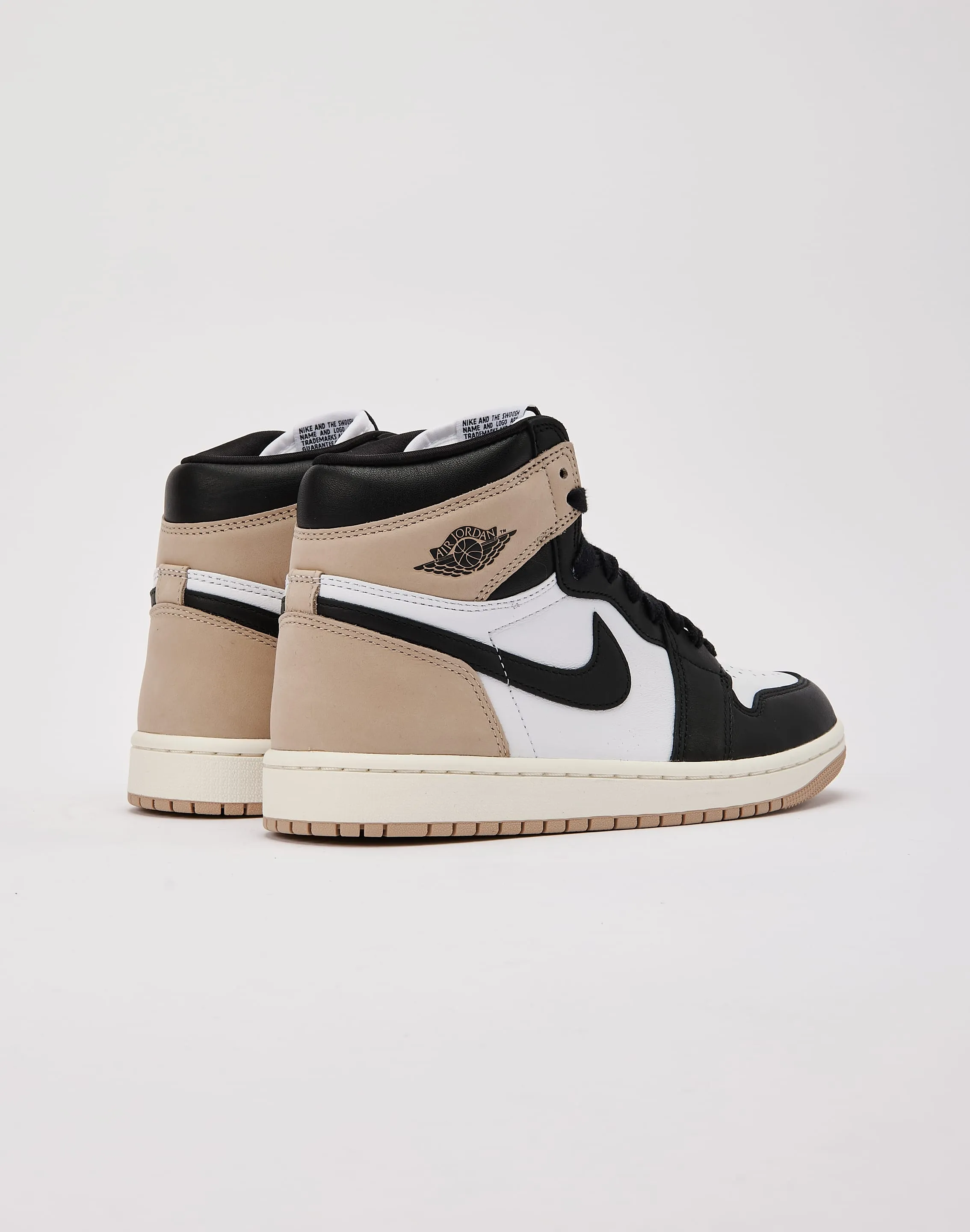 Jordan Air Jordan 1 Retro High OG 'Latte' Comfortable Lace