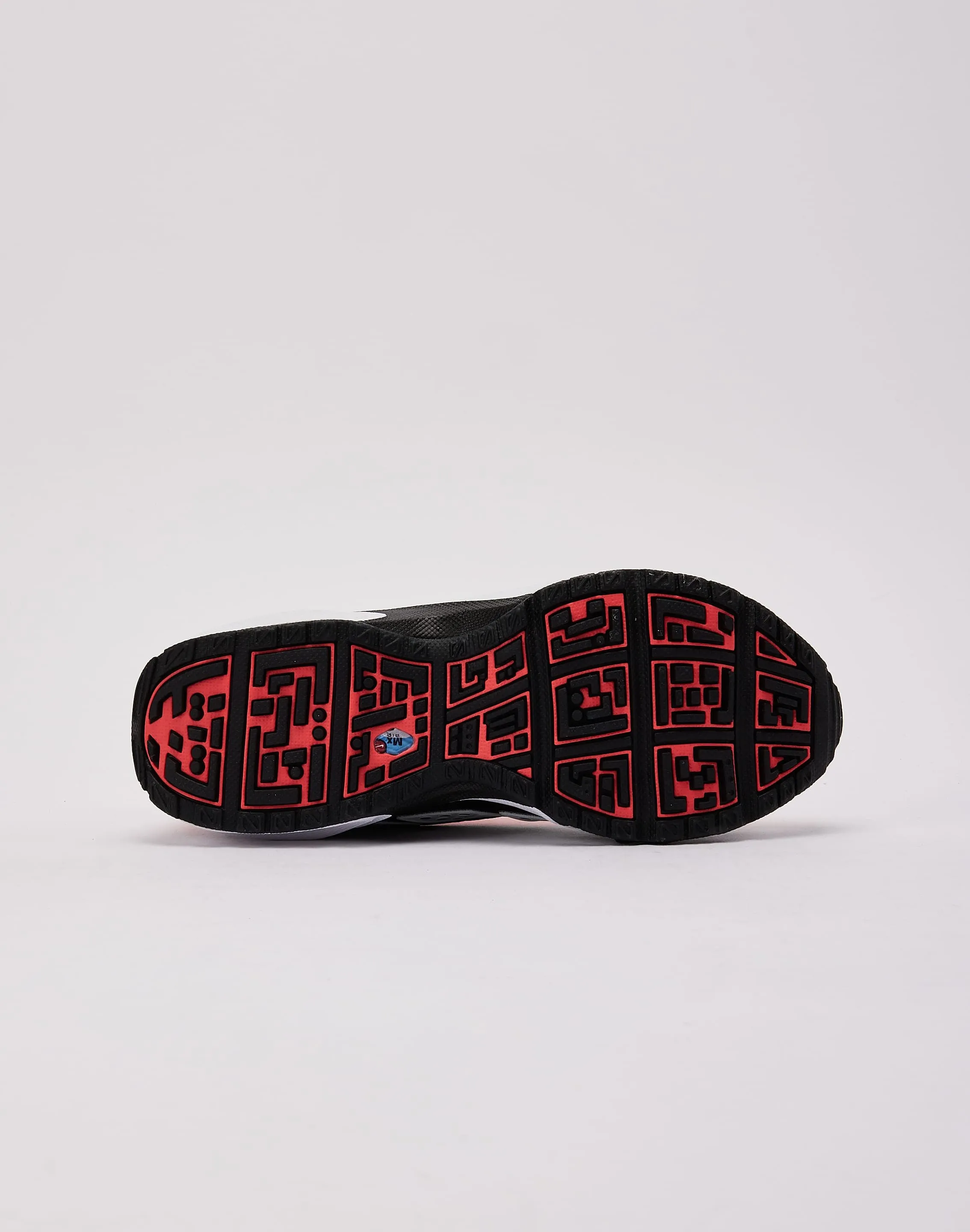 Nike Air Max SNDR 'Bright Crimson' Anatomical shape All-day arch support