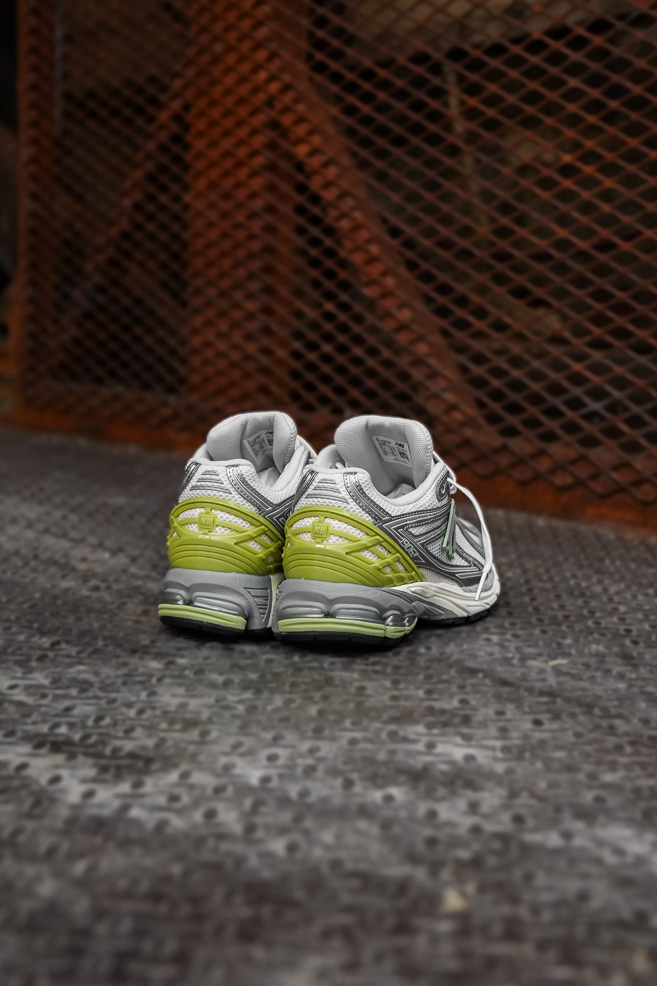 winter necessities Mens New Balance 1906R (White/Green) - M1906REM