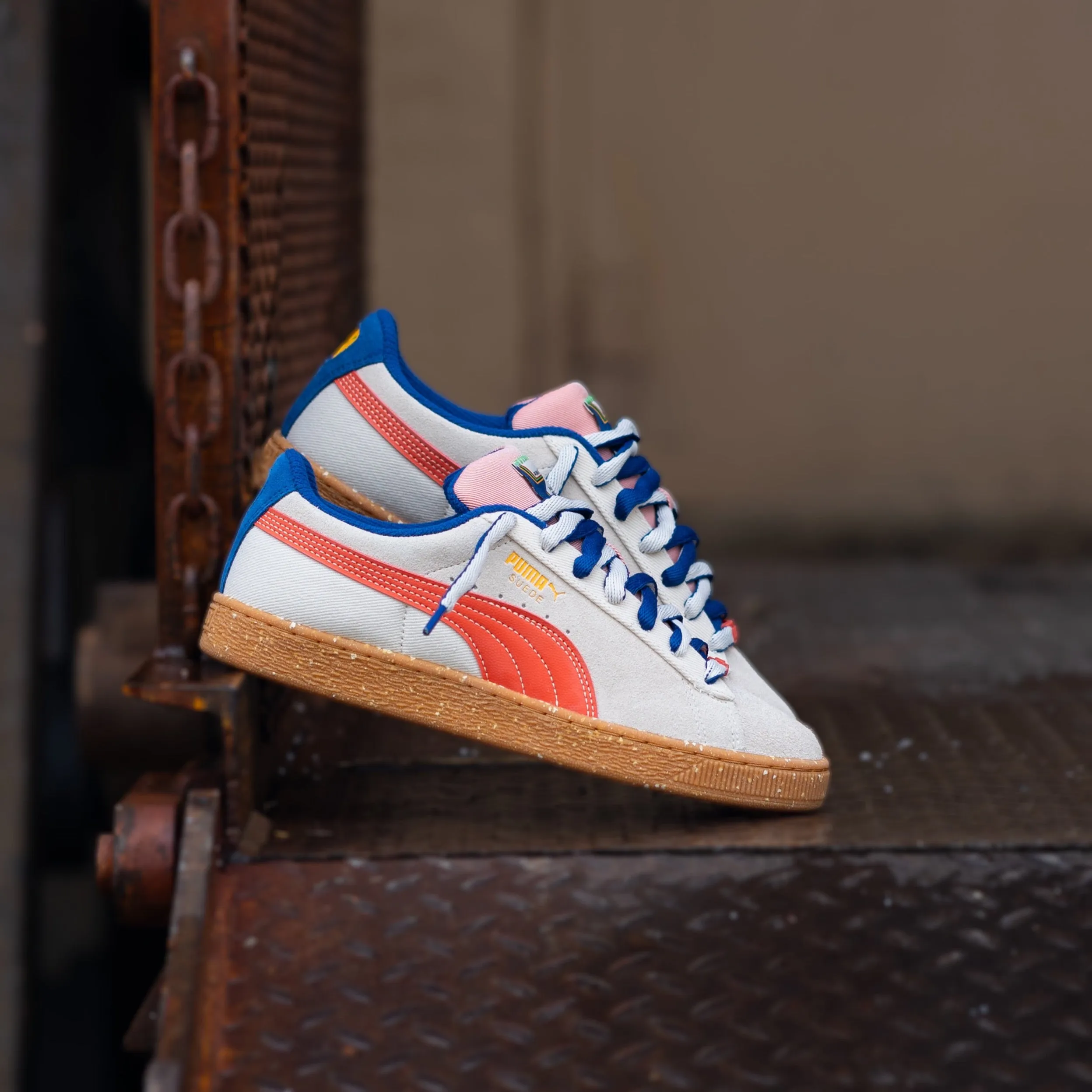 Versatile Style Mens Puma Suede Podium (Alpine Snow/Gum)