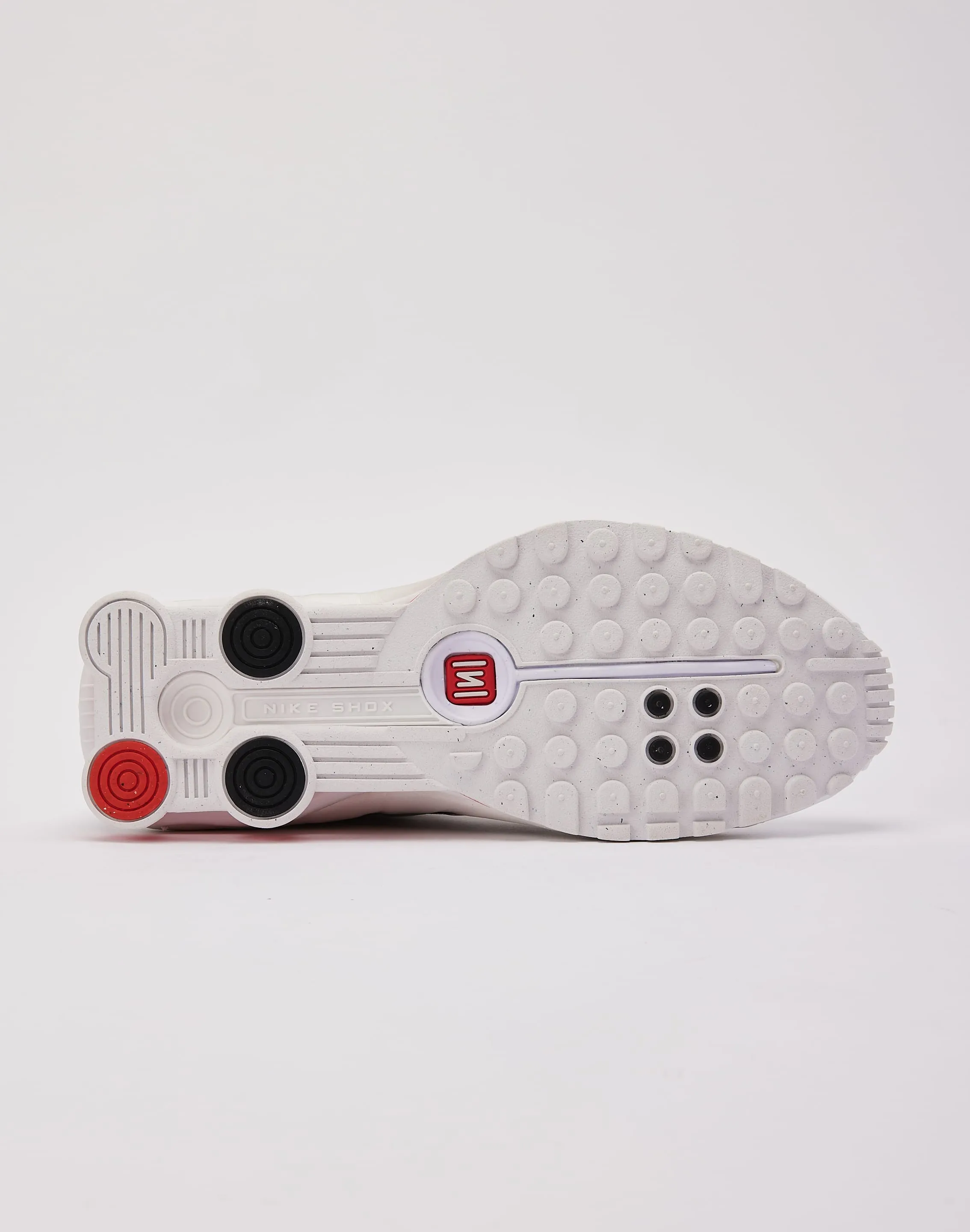 Easy Match Nike Shox R4