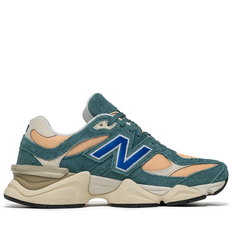 narrow - fit snugness All-Weather Use New Balance 9060 - New Spruce/Peach Blossom